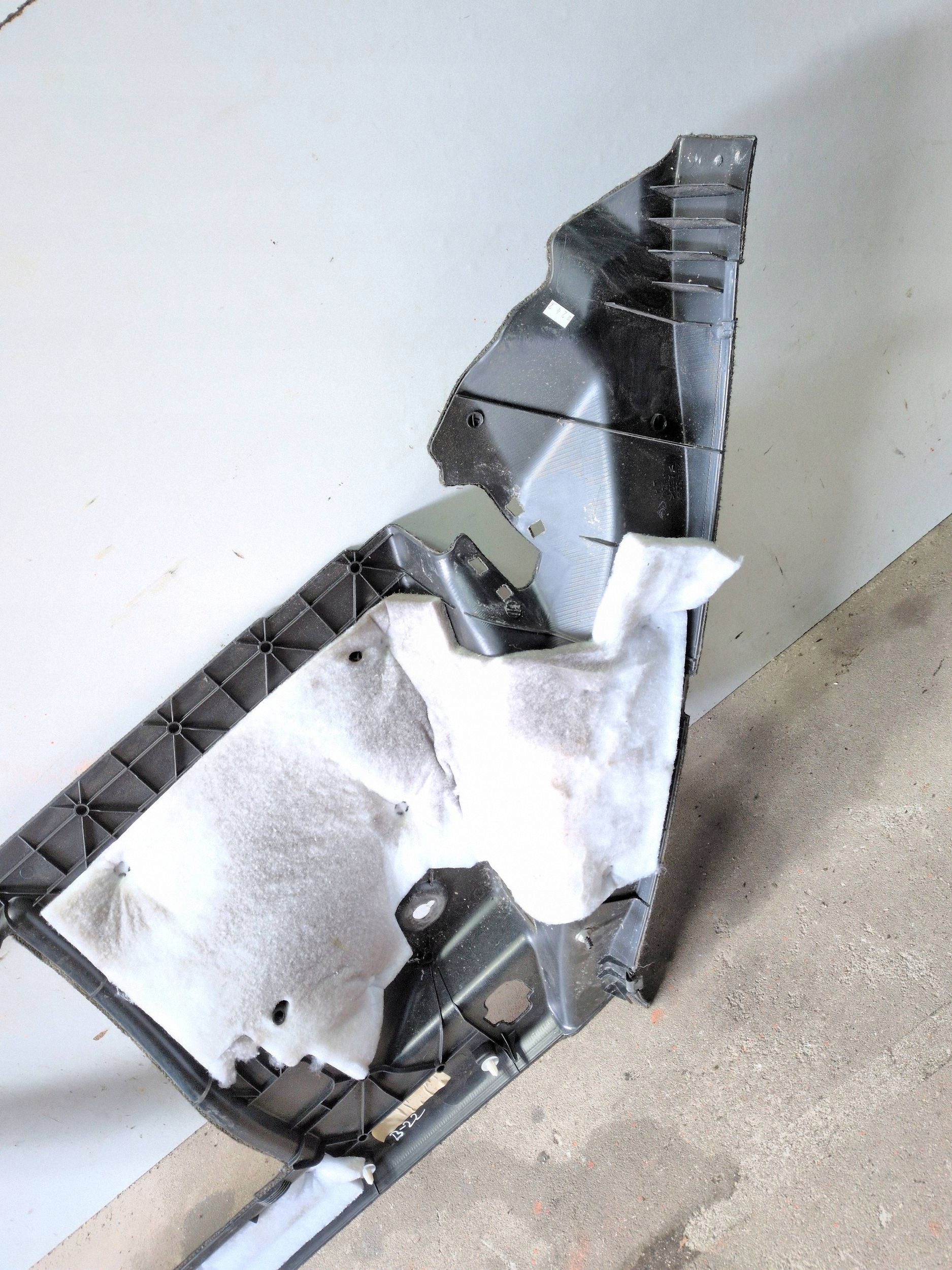 Mercedes-Benz ML W164 Panel Maletero Usado image 6