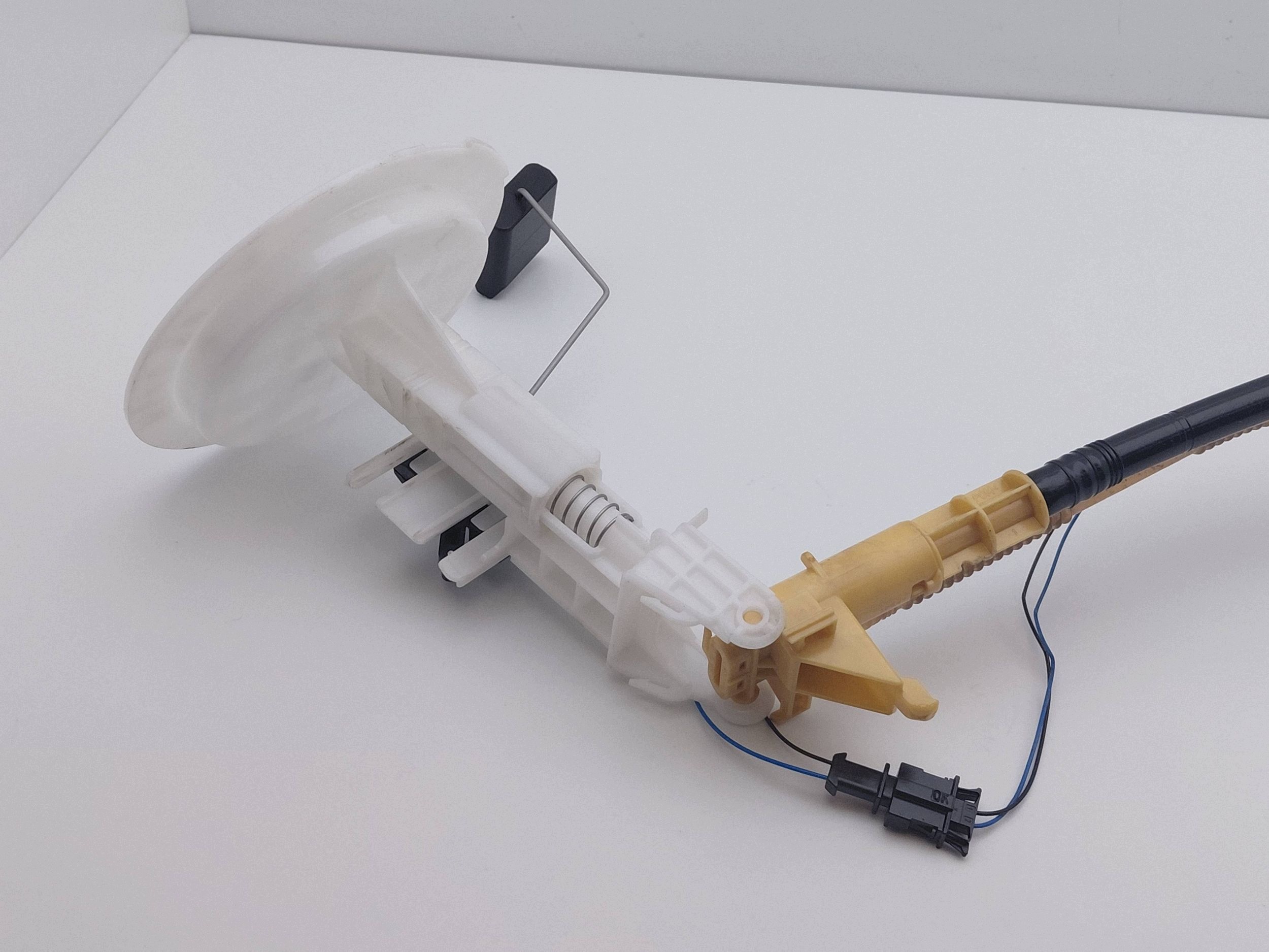 Sensor Nível Combustível Audi A6 C6 3.0 TDI OEM DRC122031 image 6