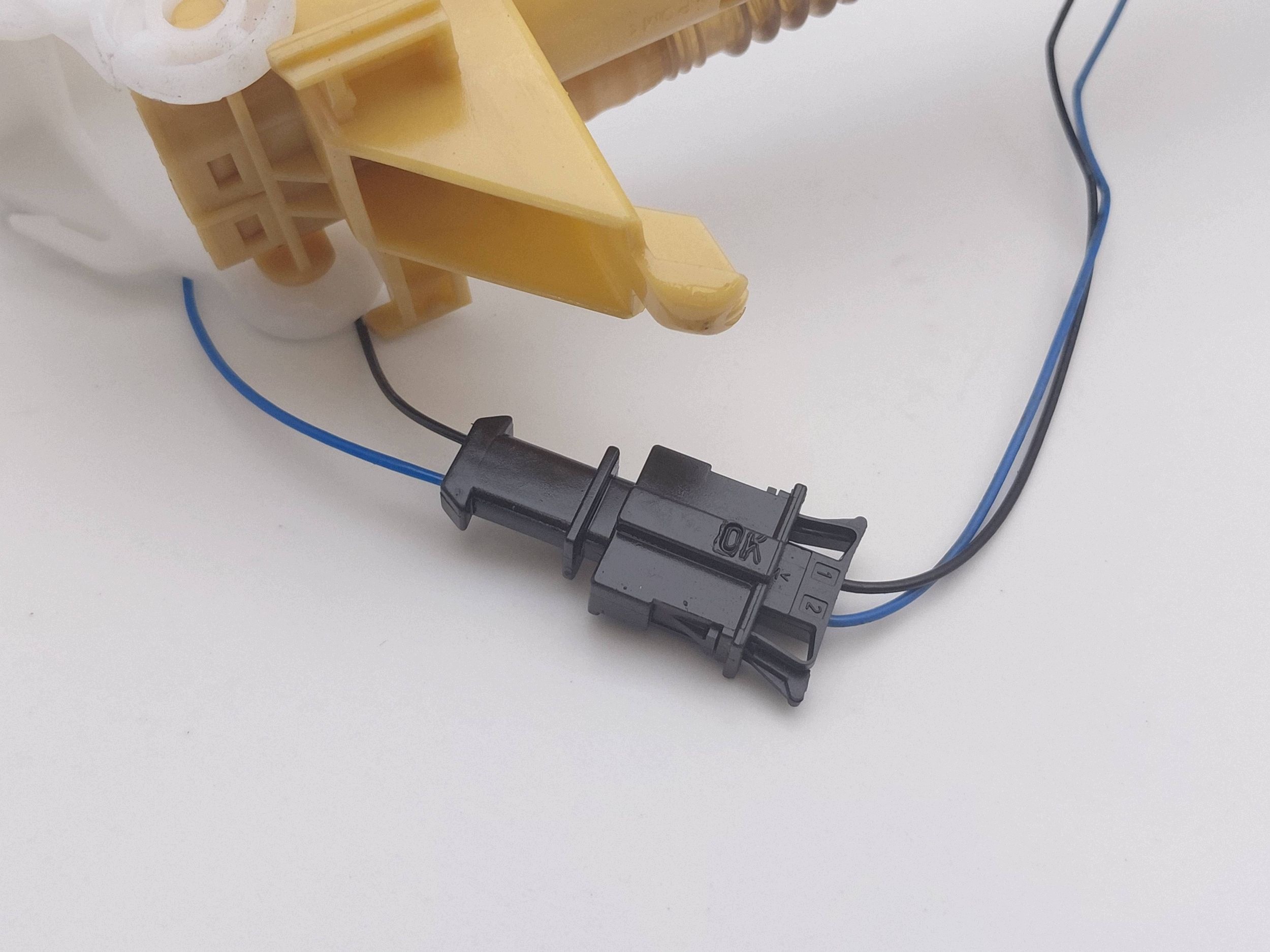 Sensor Nível Combustível Audi A6 C6 3.0 TDI OEM DRC122031 image 8