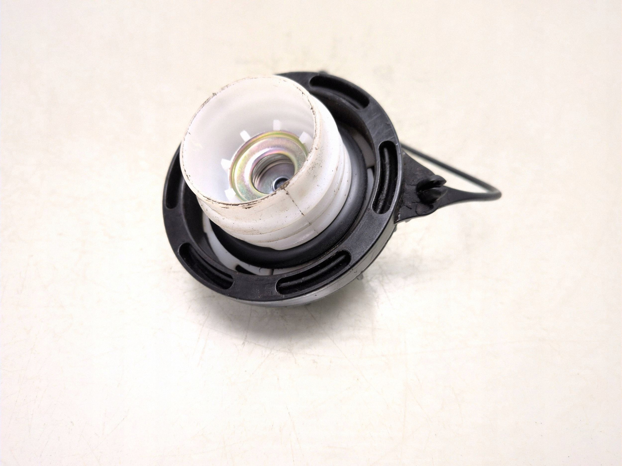 2017 Hyundai i40 Bränsletanklock FRC166708 image 3
