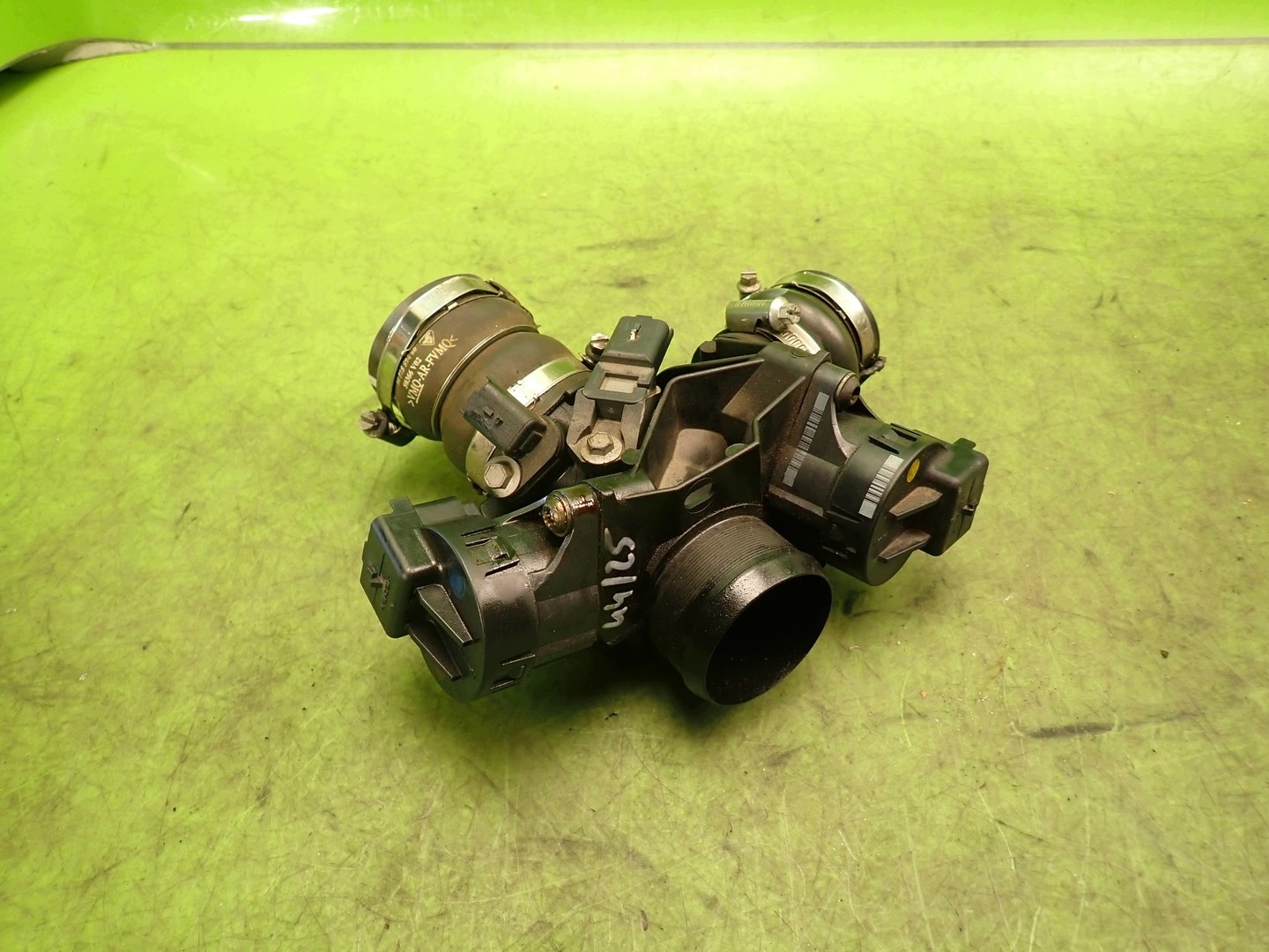 Boîtier papillon CITROEN C5 III 1.6 HDI image 2