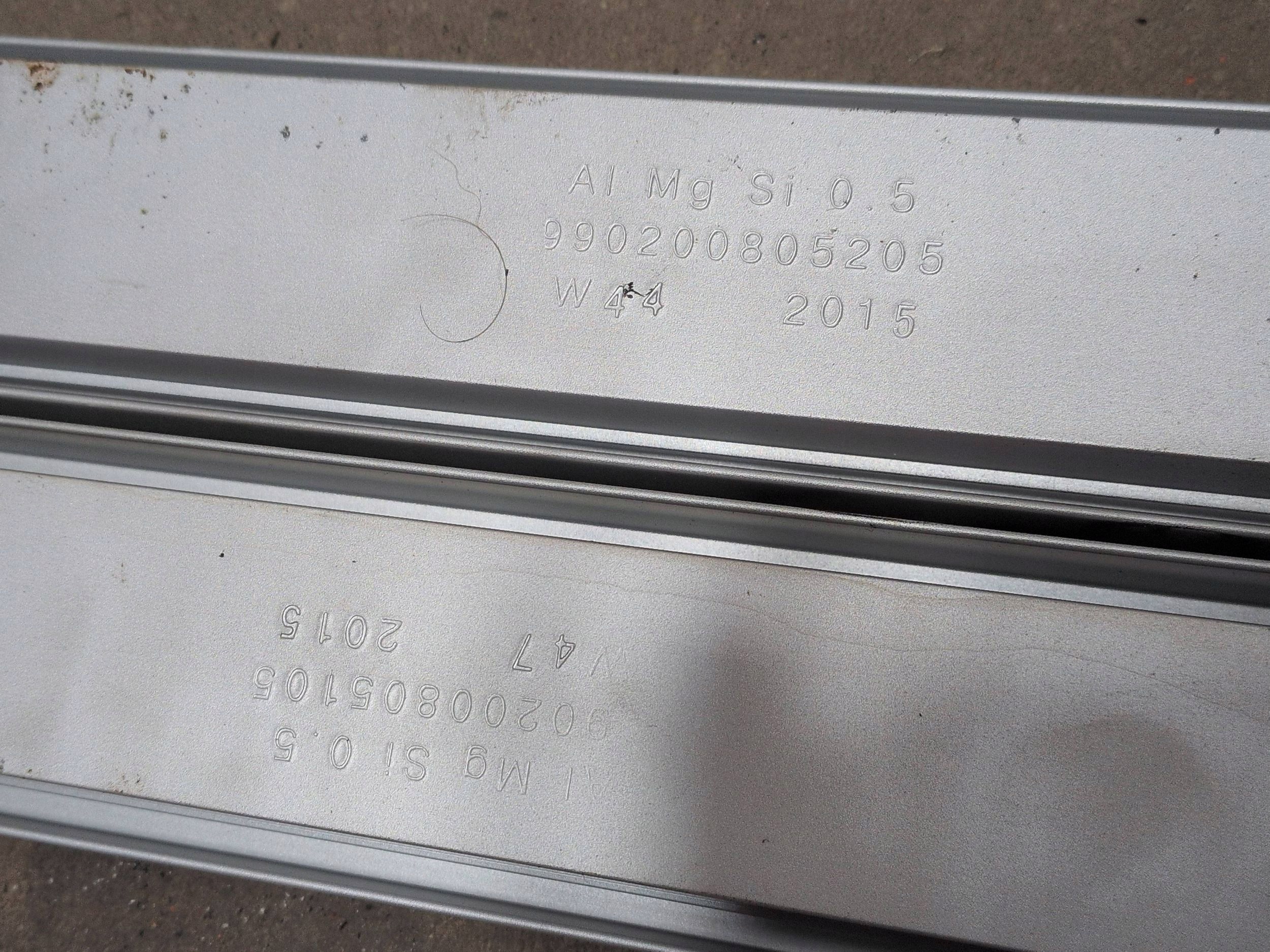 Hyundai i40 Kofferraumverkleidung rechts 857923Z500 image 8