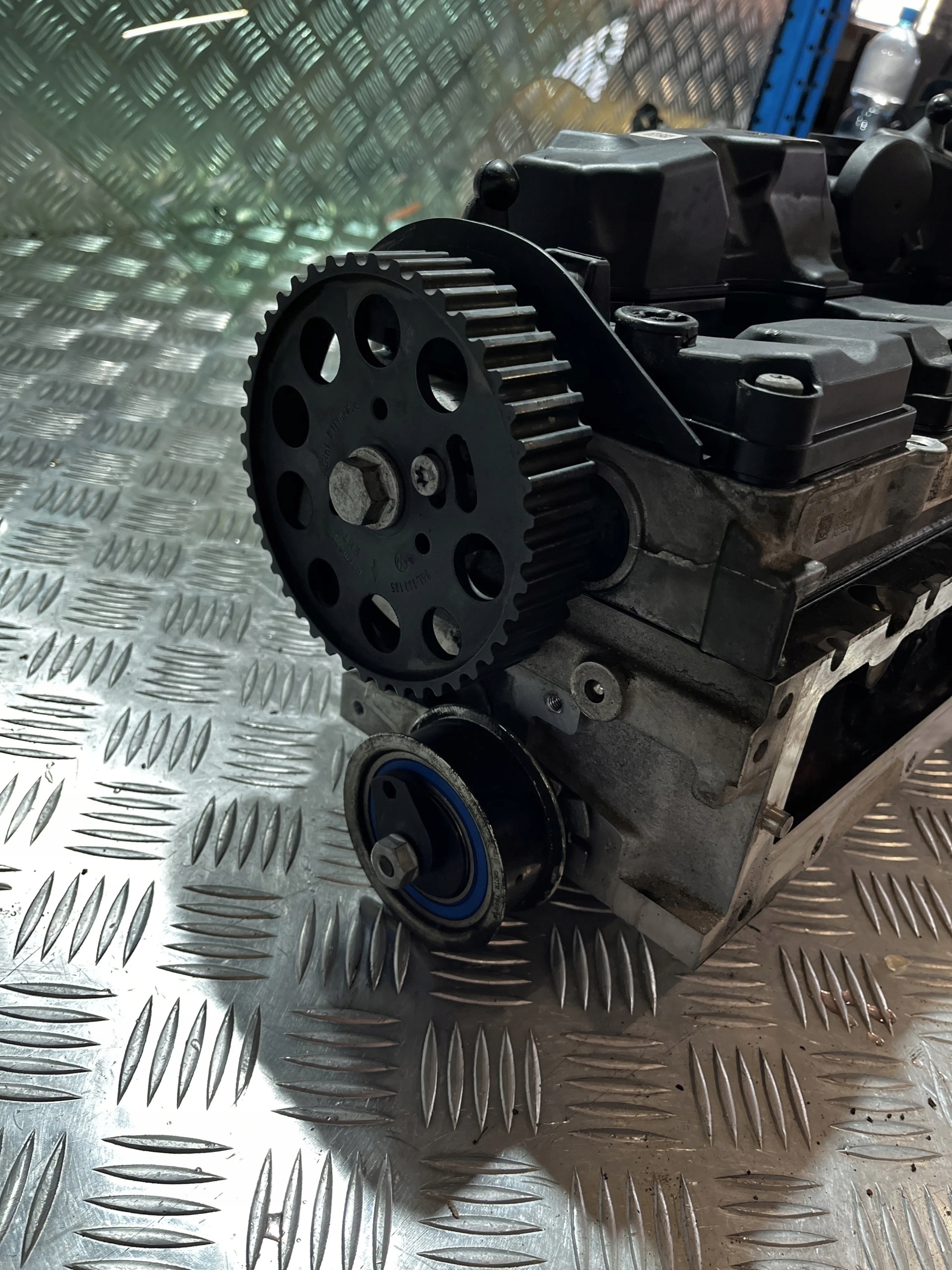 Culata Motor Skoda Karoq 2.0 TDI DFF DFFA 04L103292F image 5