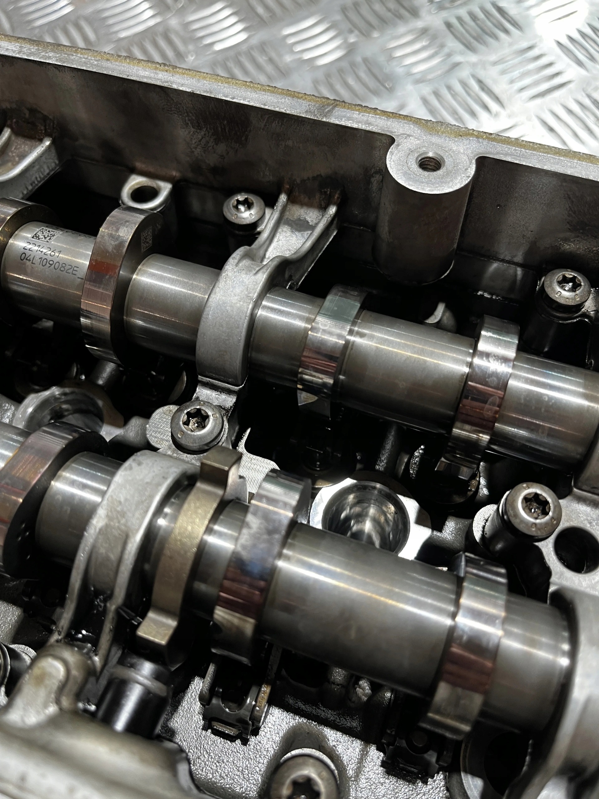 Culata Motor Skoda Karoq 2.0 TDI DFF DFFA 04L103292F image 9