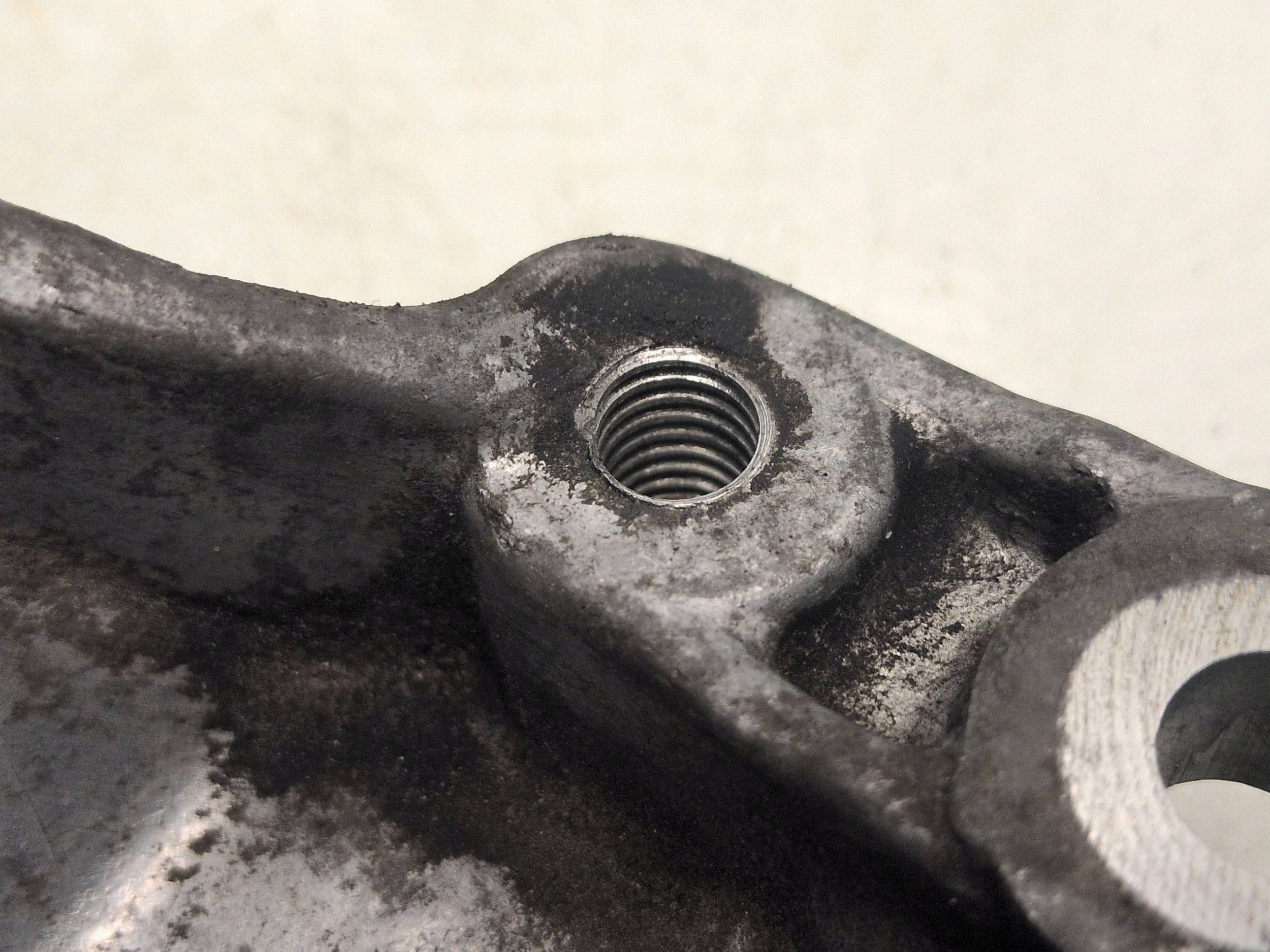 MINI COOPER R56 1.6 Support compresseur 7580781 image 4
