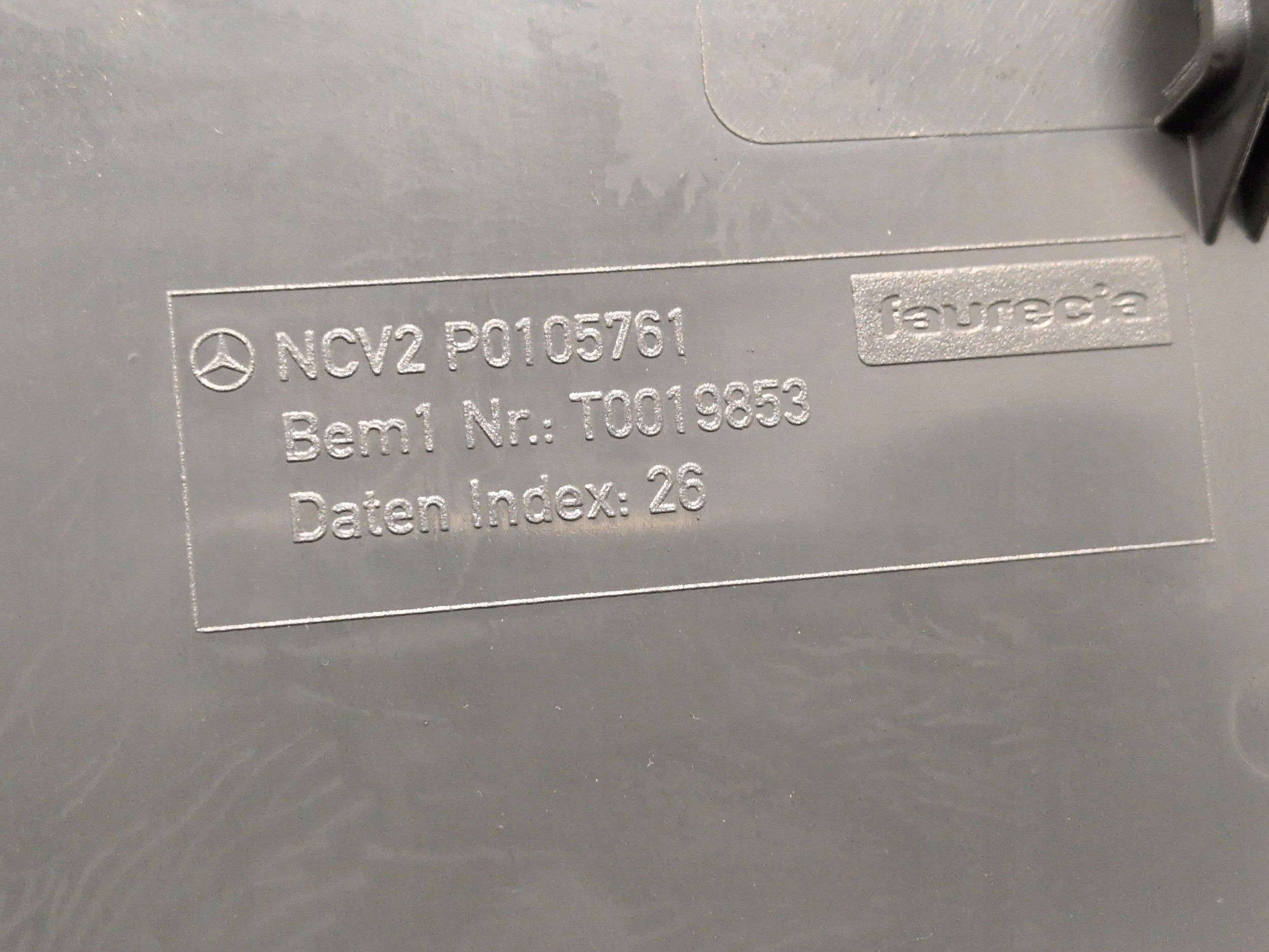 Mercedes Vito W639 Ablagefach A6396800691 image 9