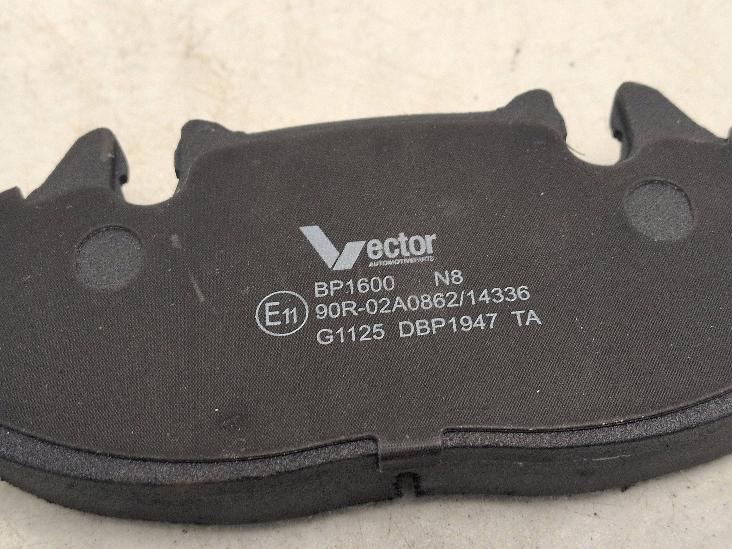 Bremsbeläge vorne Mercedes Vito Viano W639 OEM FRC167445 image 4