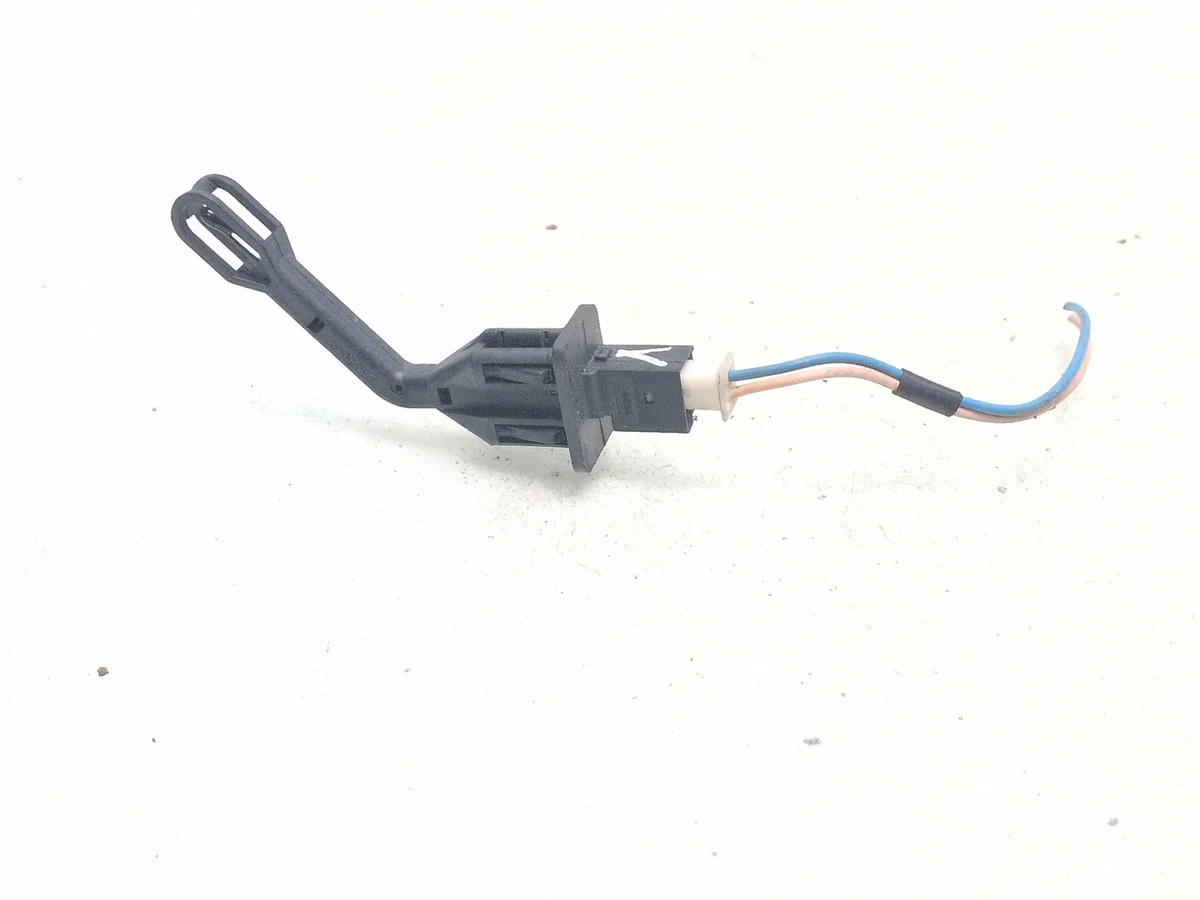 Capteur température intérieure Mercedes W203 image 3