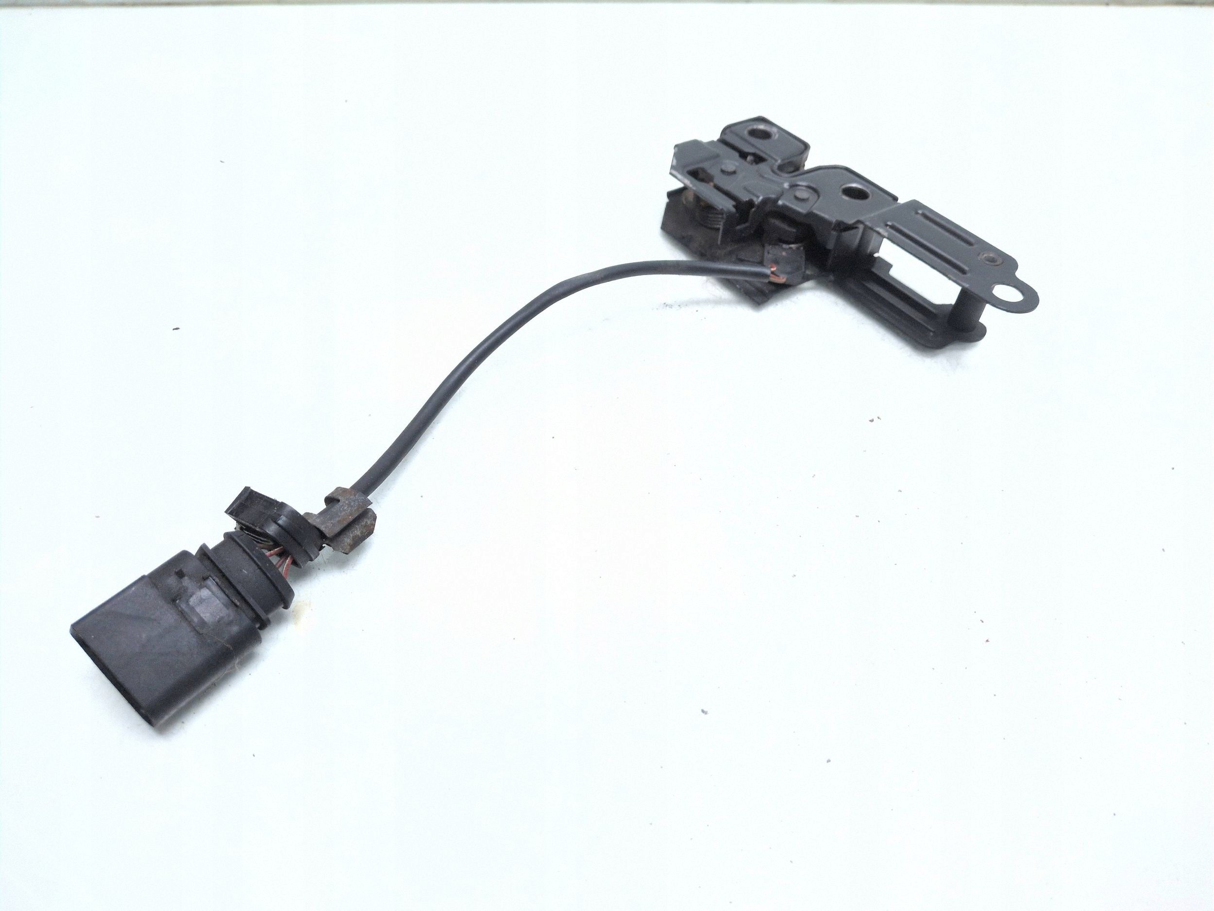 VW Phaeton Verrou de capot avant OEM 3D0823509D image 2