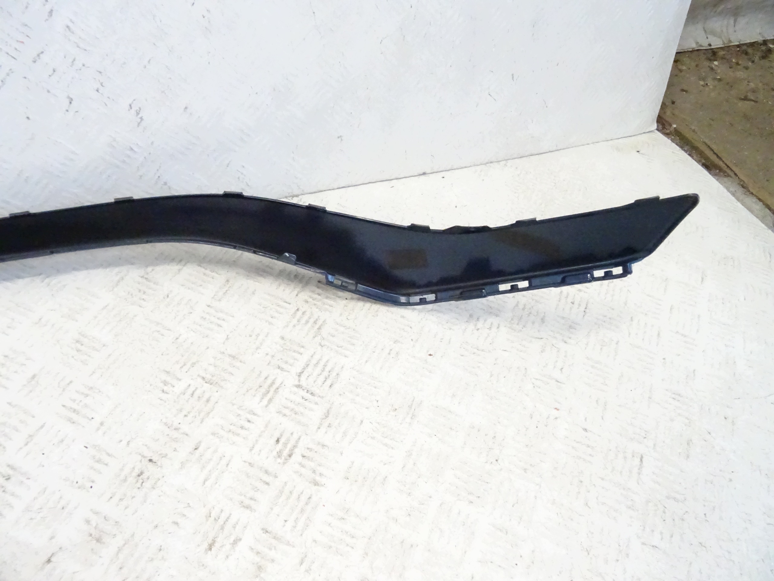 Friso Para-choques Mercedes EQA A2438852603 image 7