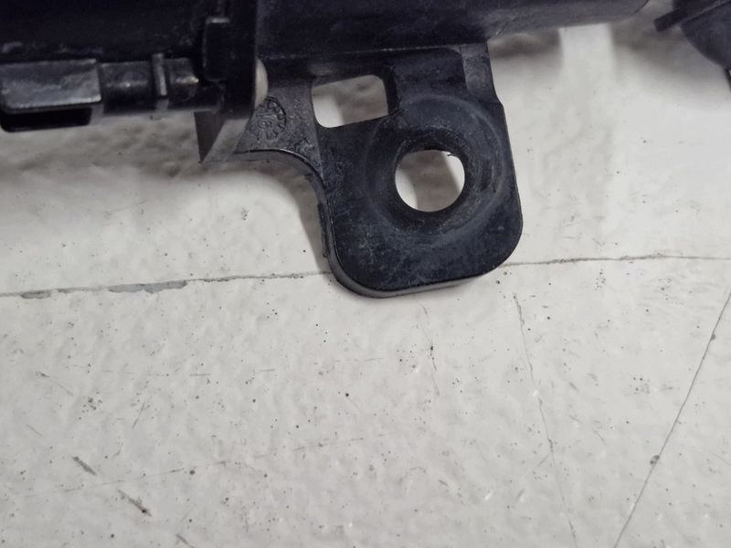 Peugeot 308 II Scheinwerfer-Spritzdüse rechts vorne OEM 2523643253 image 5