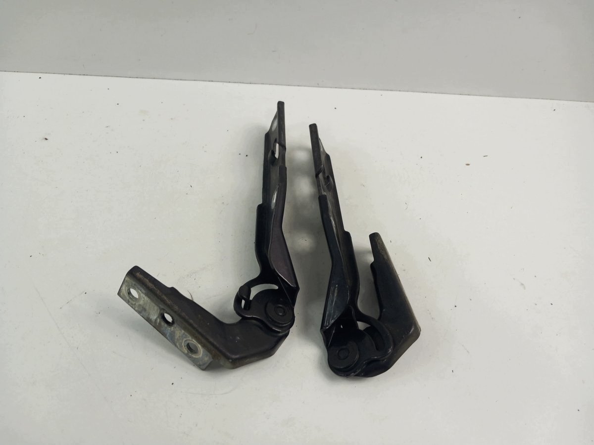 Audi A4 B6 LIFT Hood Hinge Set image 2
