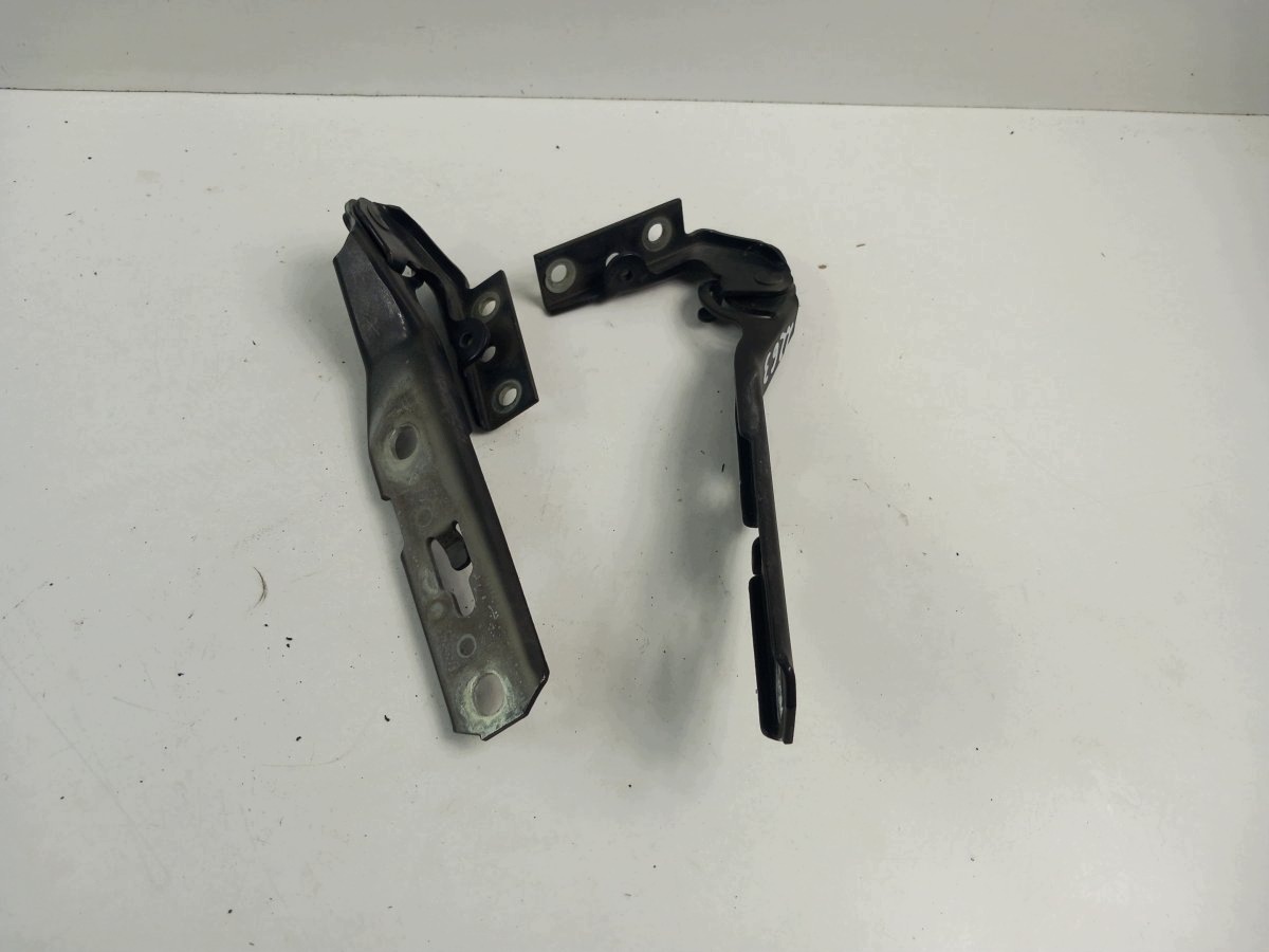 Audi A4 B6 LIFT Hood Hinge Set image 6