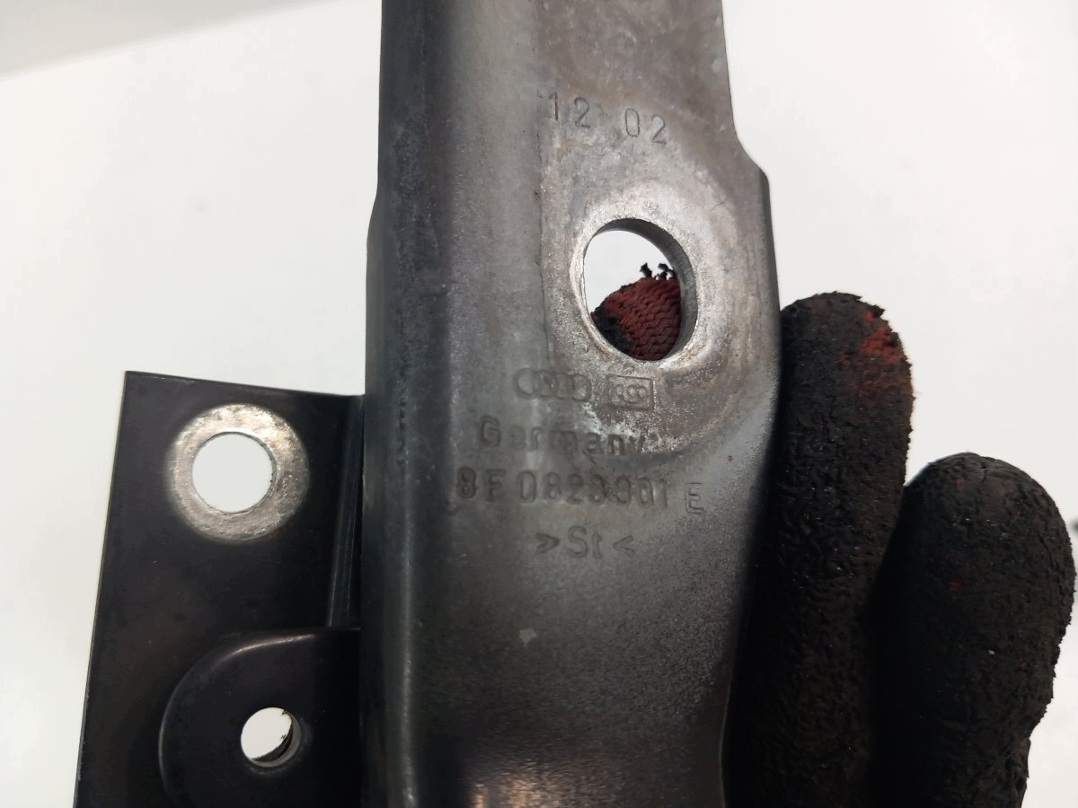 Audi A4 B6 LIFT Hood Hinge Set image 8