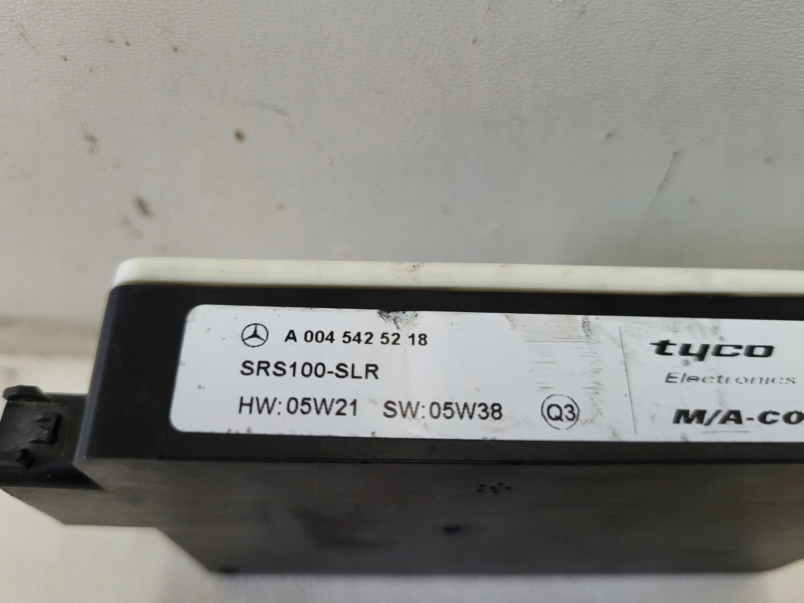 Radar ACC Sensor Module Mercedes W221 A0045425218 image 3