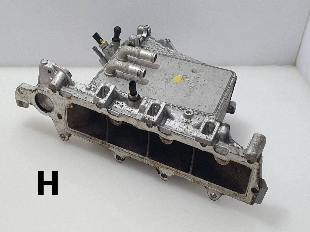 Collecteur d'admission VW Passat B8 2019 image 2