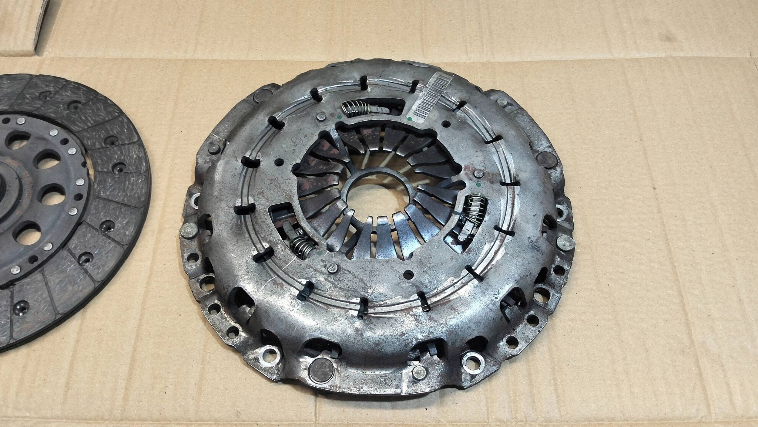 Embrague Disco BMW OE 7587160 Usado image 5