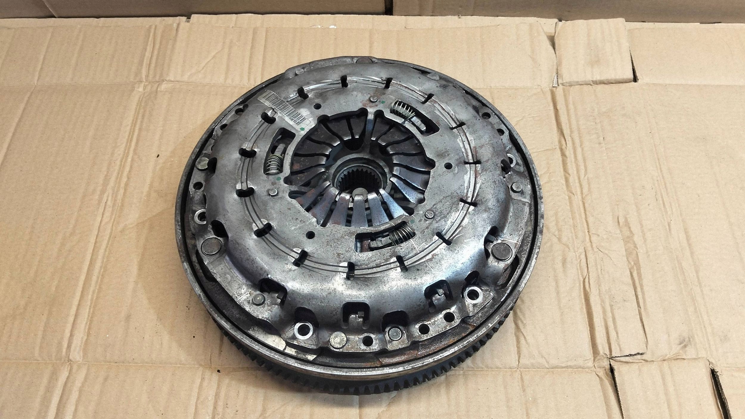 Embrague Disco BMW OE 7587160 Usado image 9