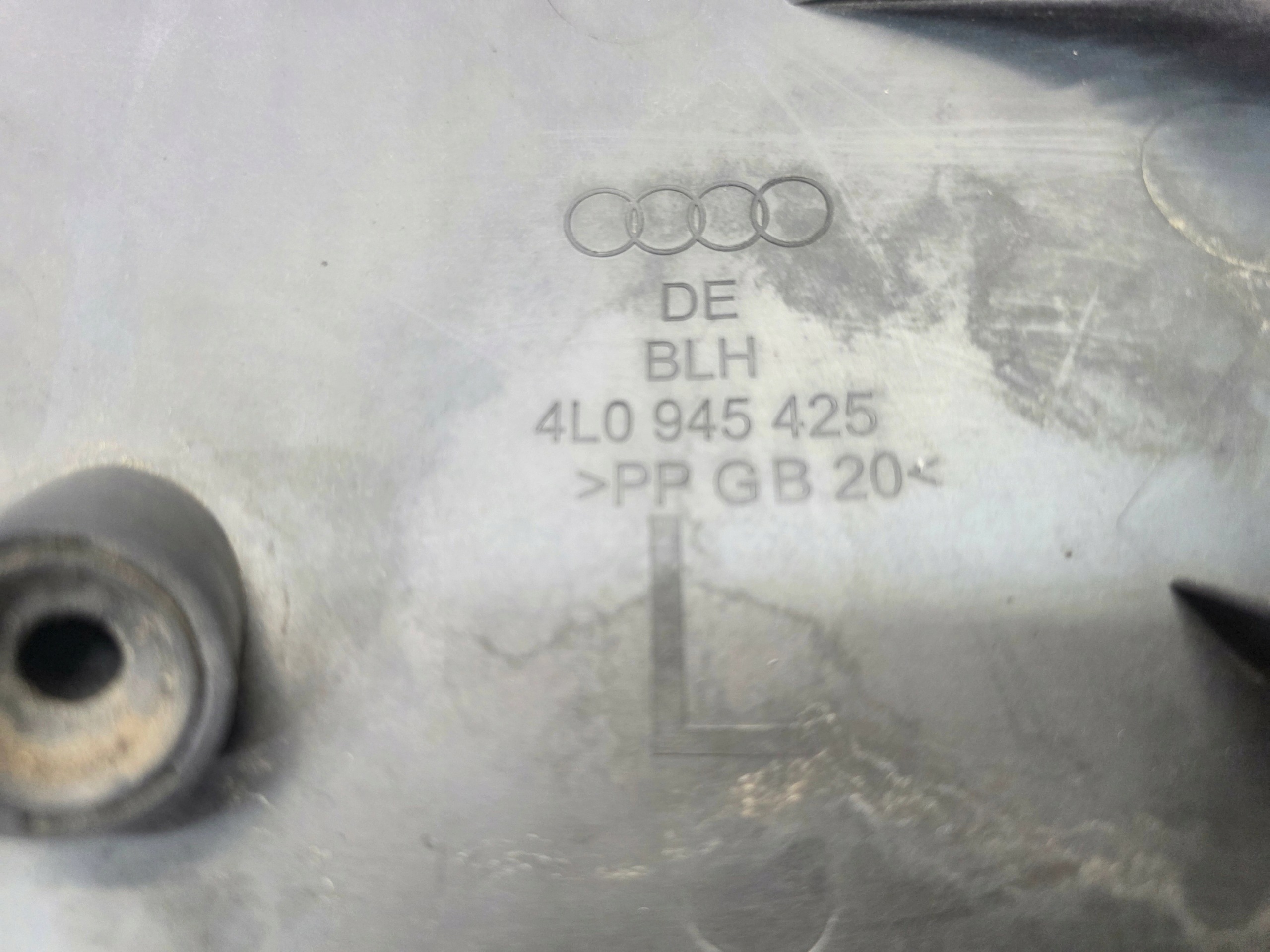 Bakre vänster lampa Audi Q7 4L 4L0945425 image 6