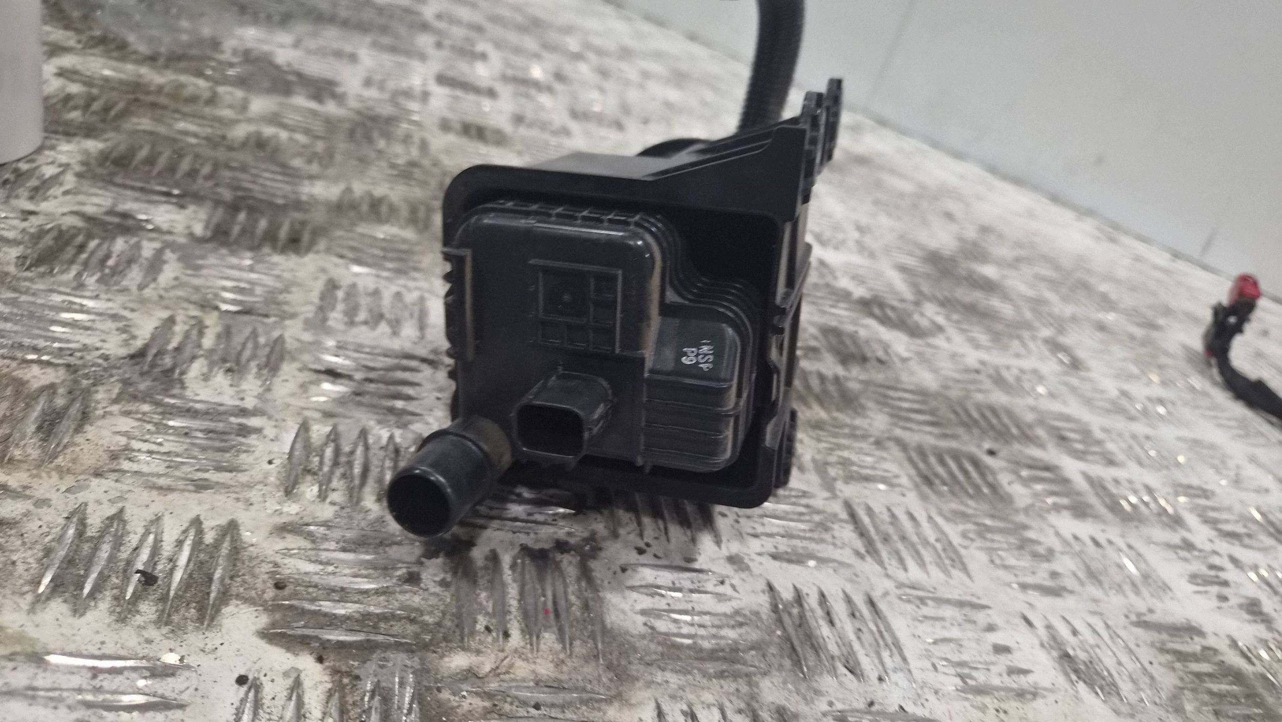 Soupape de dégazage réservoir Toyota RAV4 XA50