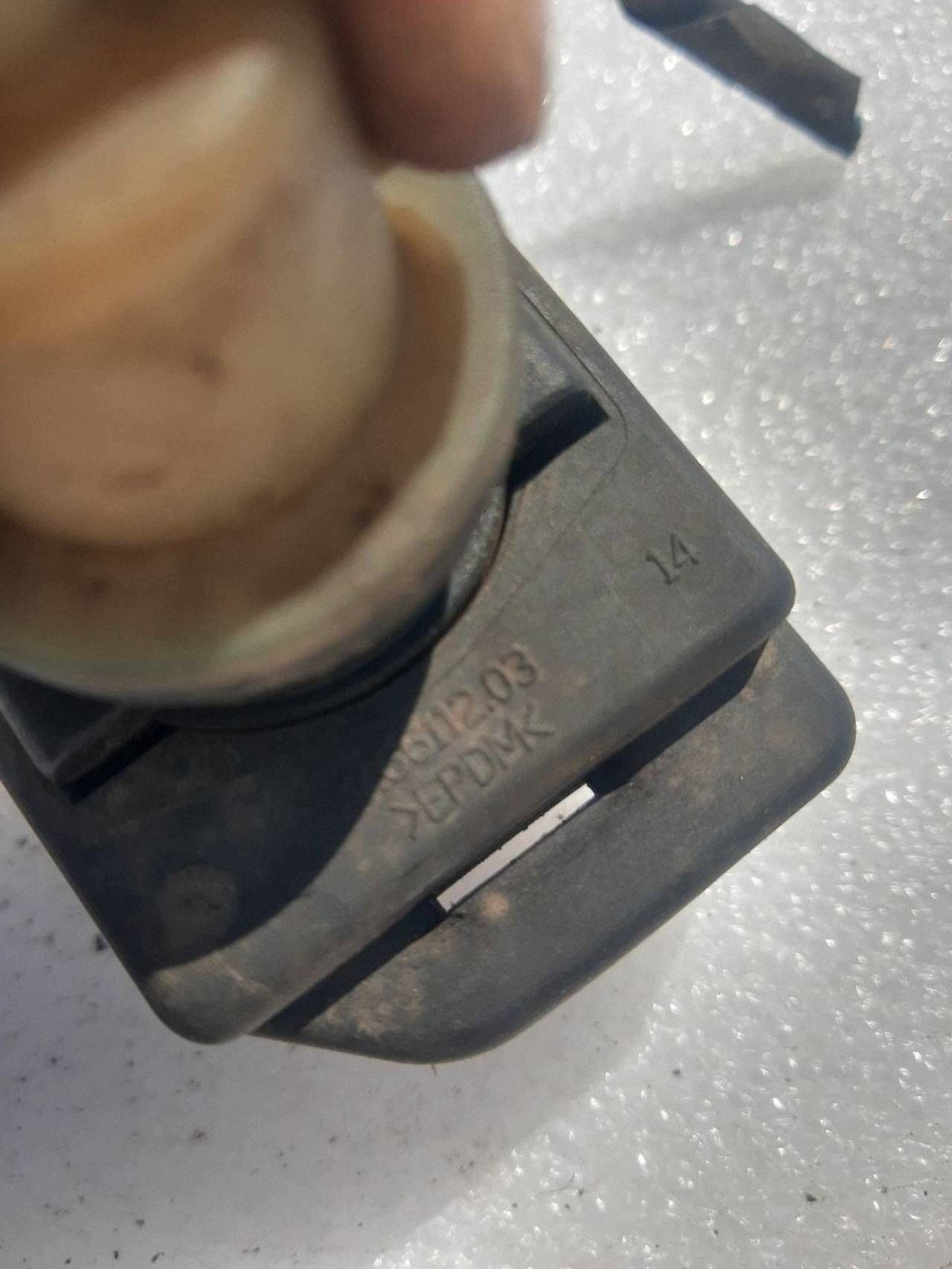 Kia Ceed Kraftstoffdampfventil gebraucht 36611203