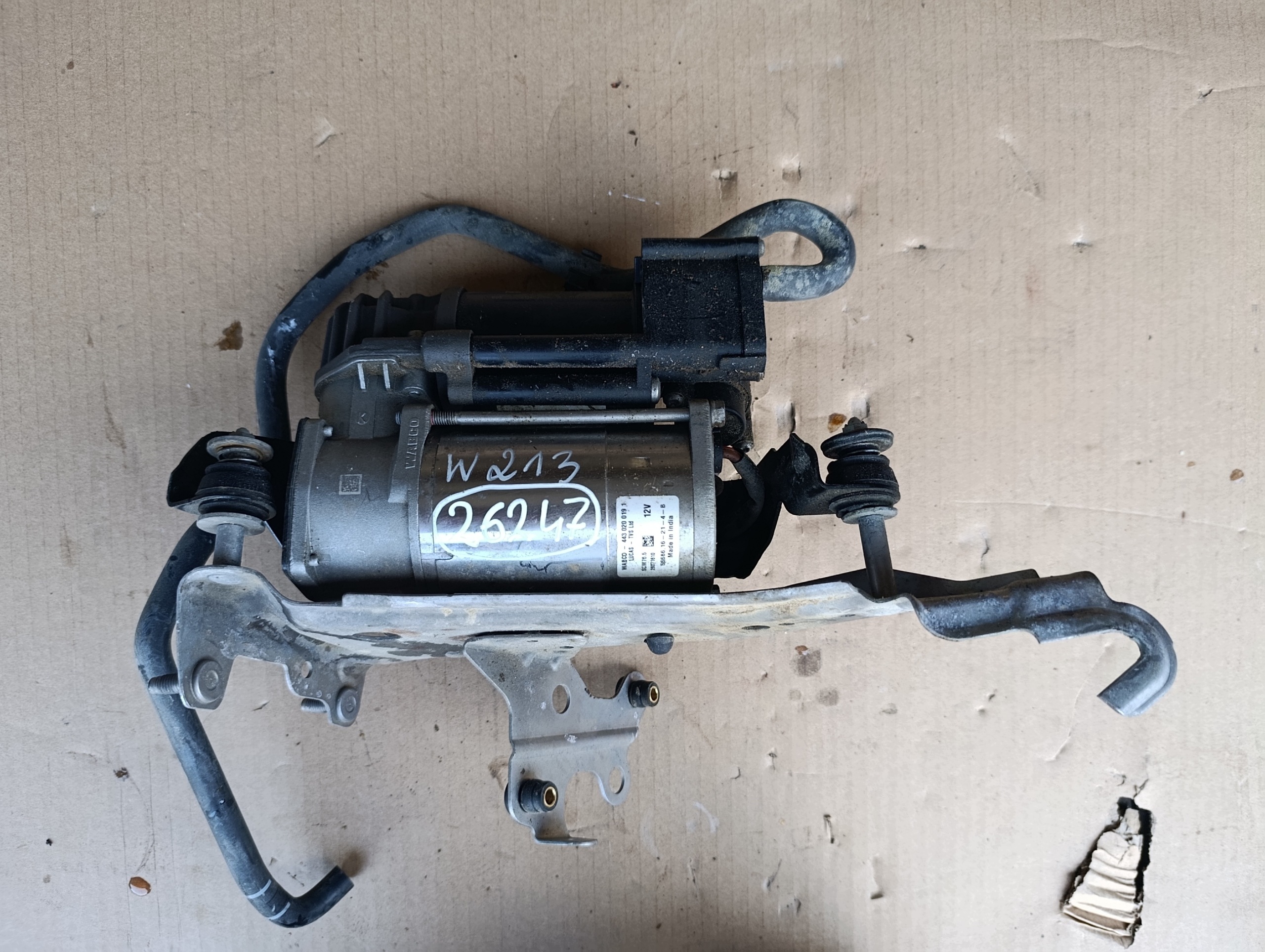 Compresseur suspension Mercedes W213 A2133203004 image 3