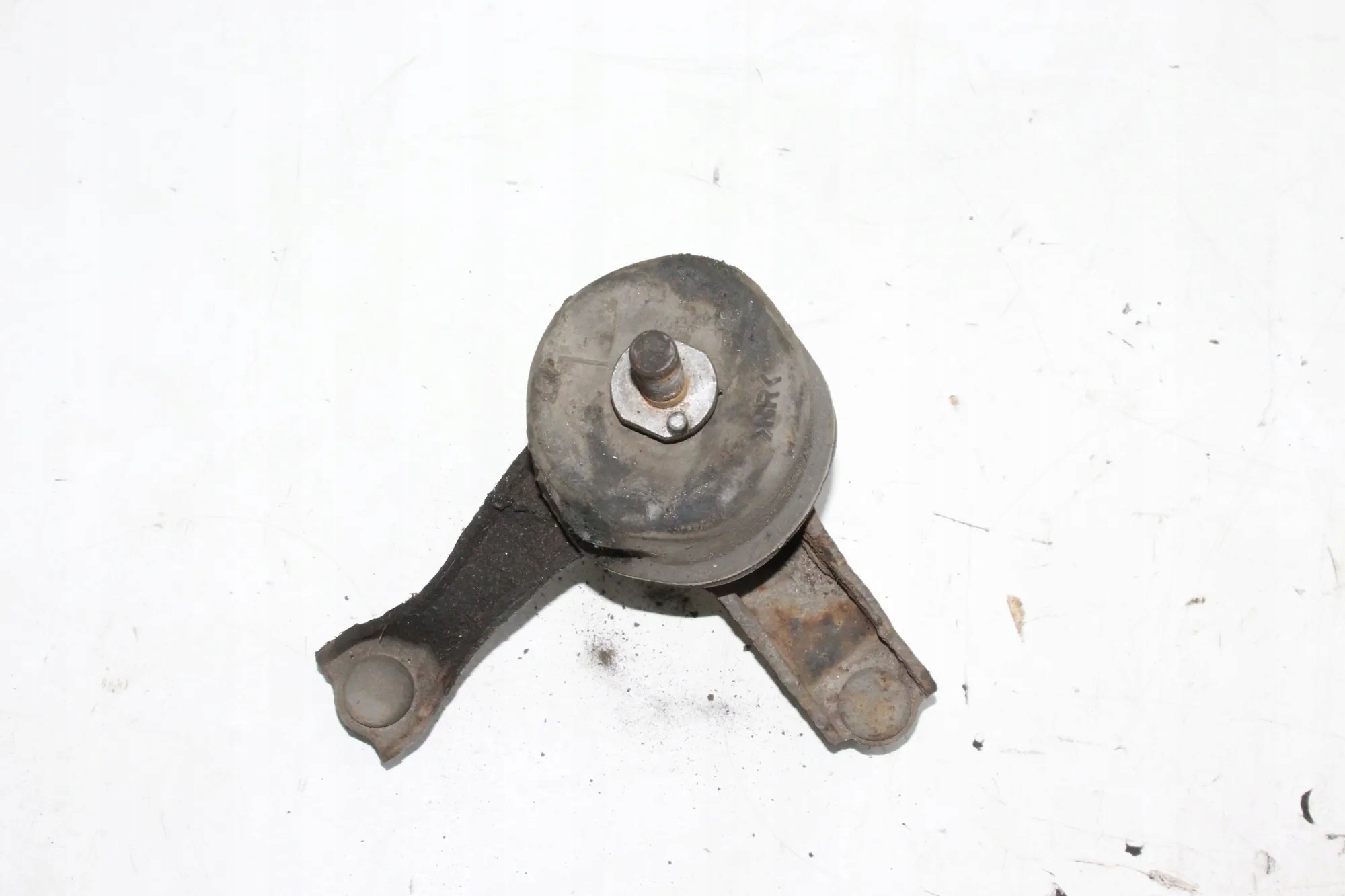 Engine Mount Left Lexus RX 3.3 Hybrid OEM 1237220060 image 2