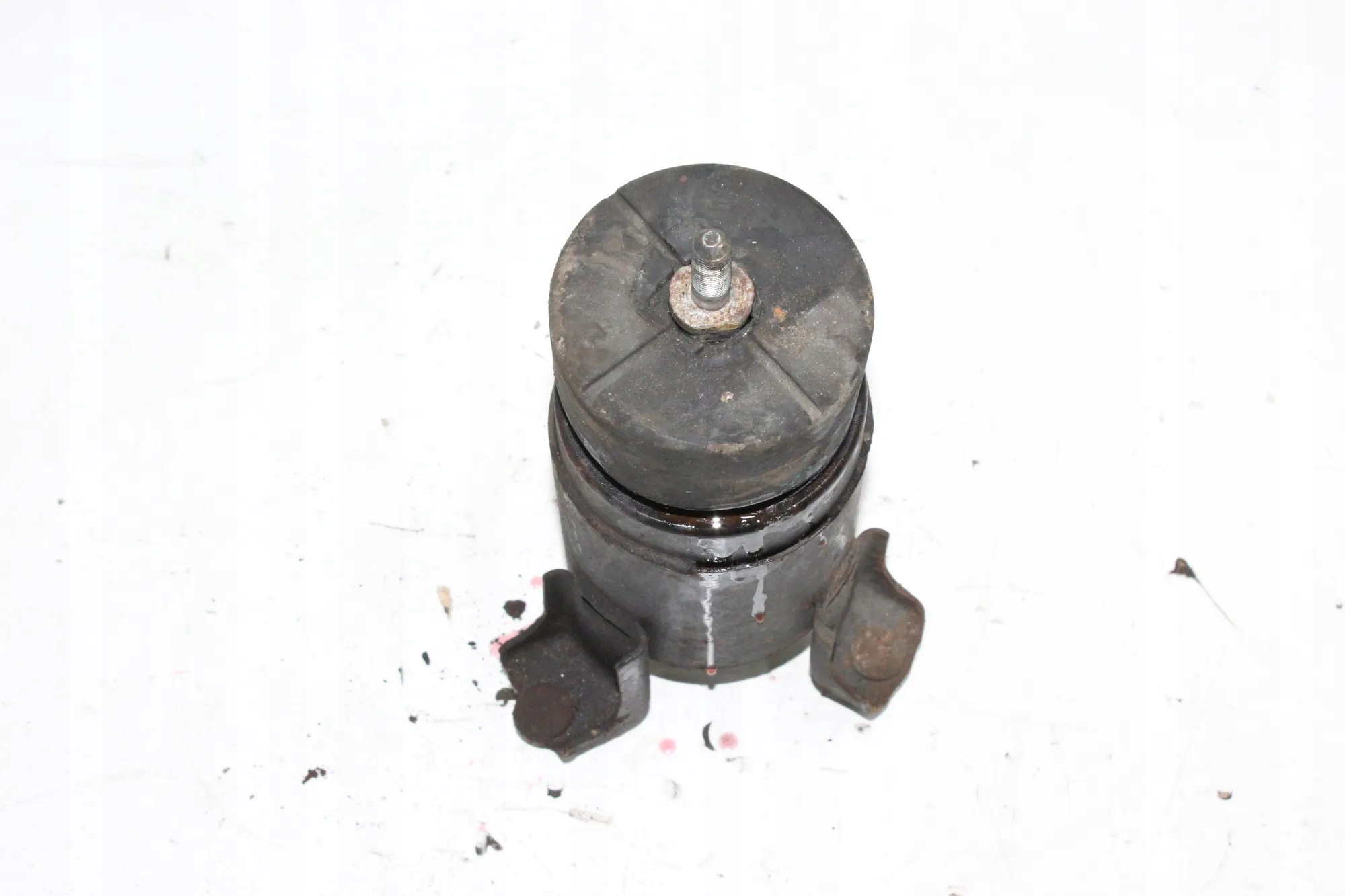 Lexus RX etumoottorin alusta 1236120230 image 2