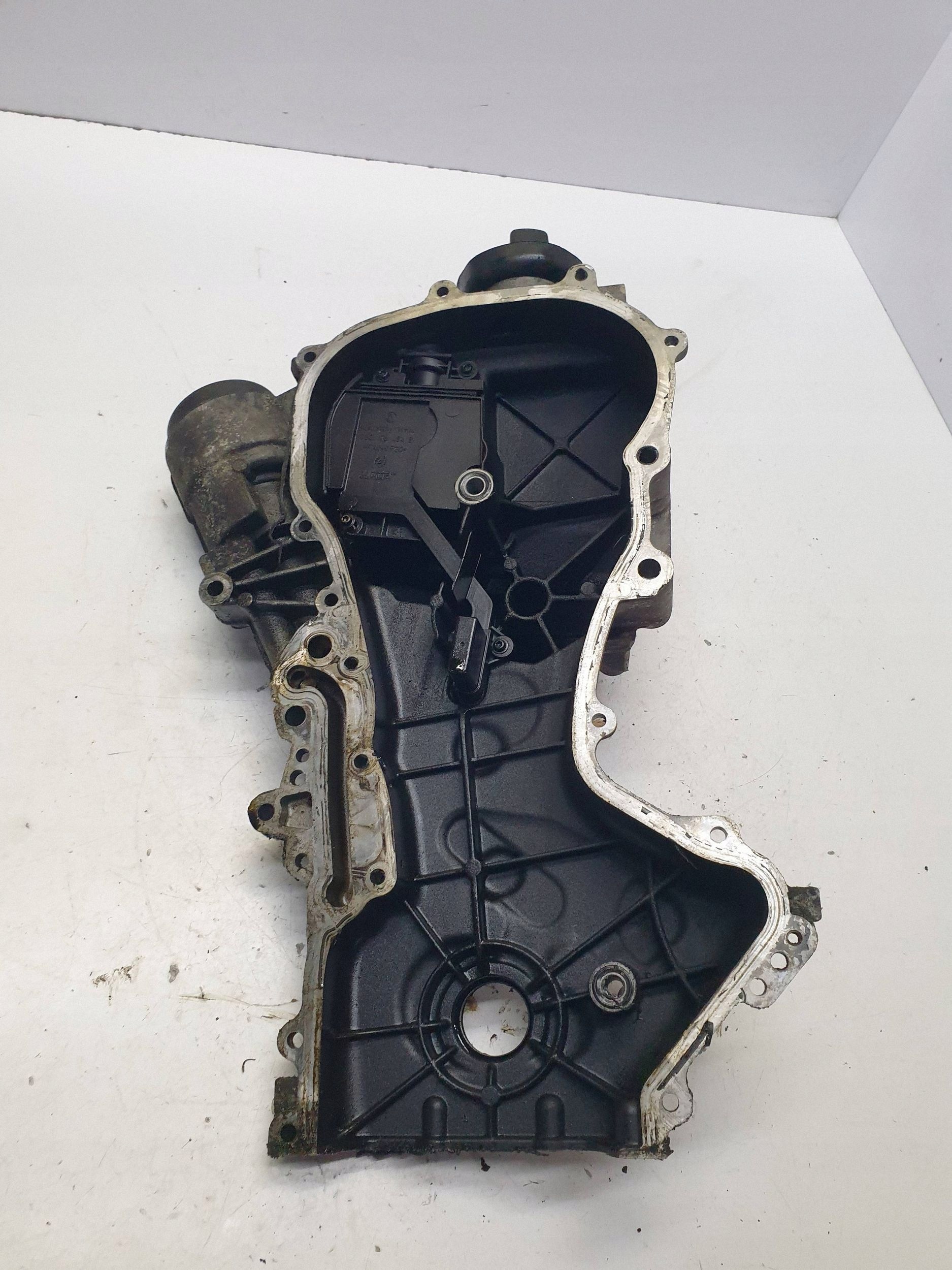 Carter de distribution Audi A3 8P 1.4 TSI 03C109211 image 6