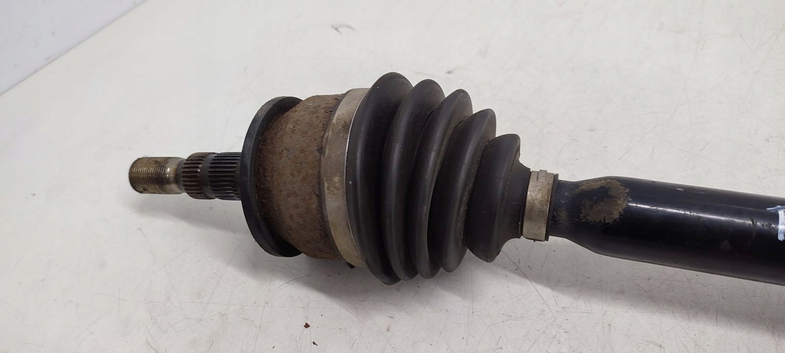 Opel 13367074 Voimansiirtoakseli Käytetty
