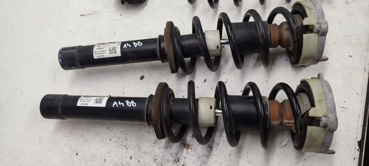 Suspension complète Audi A4 B9 sedan 8W0511115 image 9