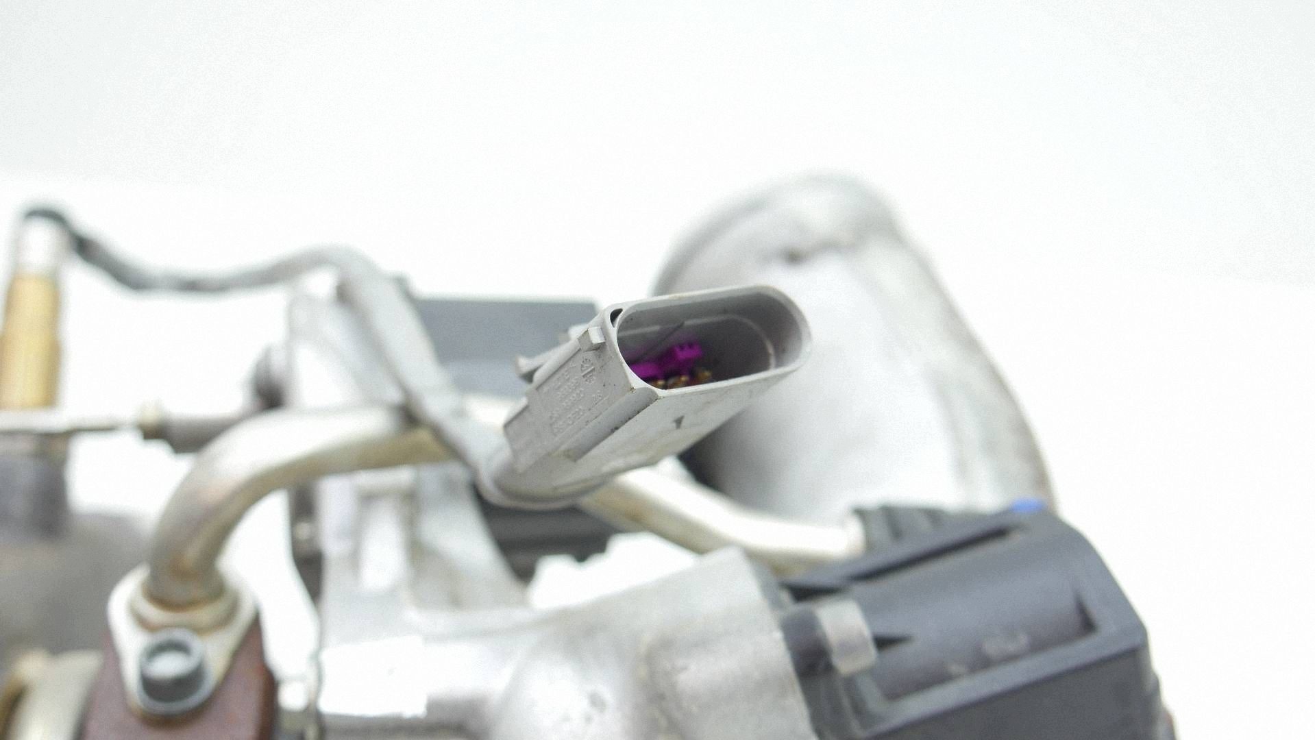 Turbocharger Audi A4 B8 1.8 TSI OEM WAH45553 image 5