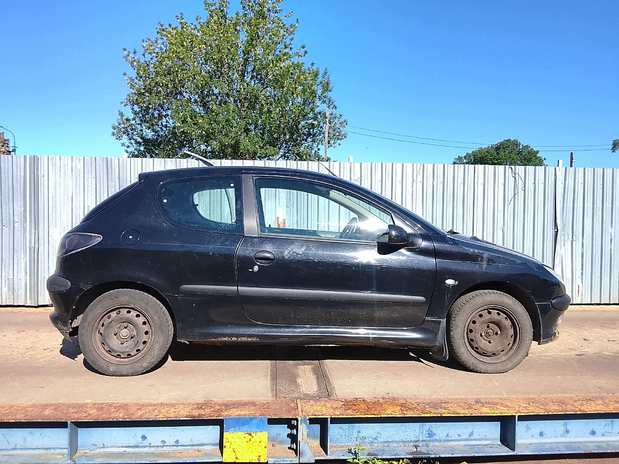Zamek przedni prawy el. 9 pinów Peugeot 206 OEM image 3