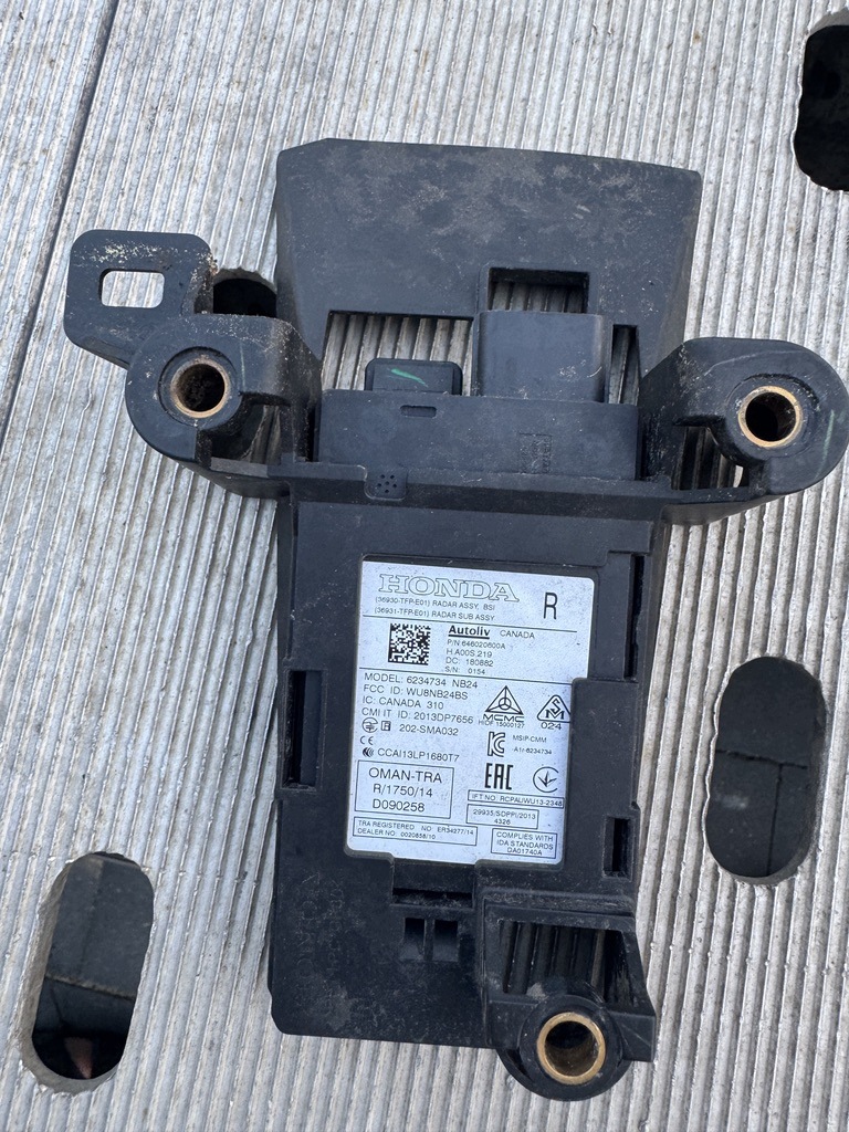 Radar capteur Honda 36931-TFP-E01 image 2