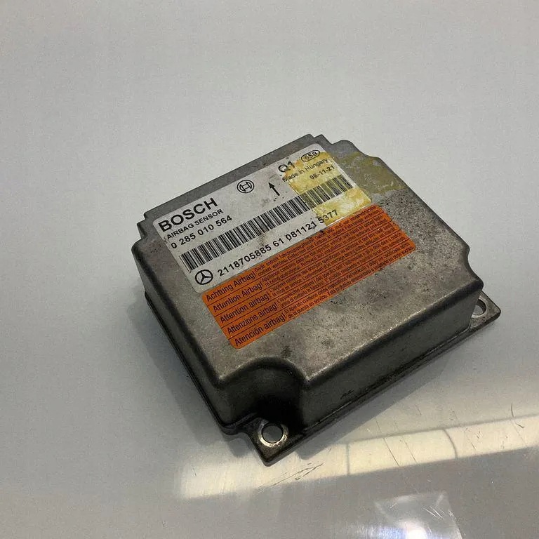 Mercedes CLS W219 Airbagmodul 2118705885 image 2