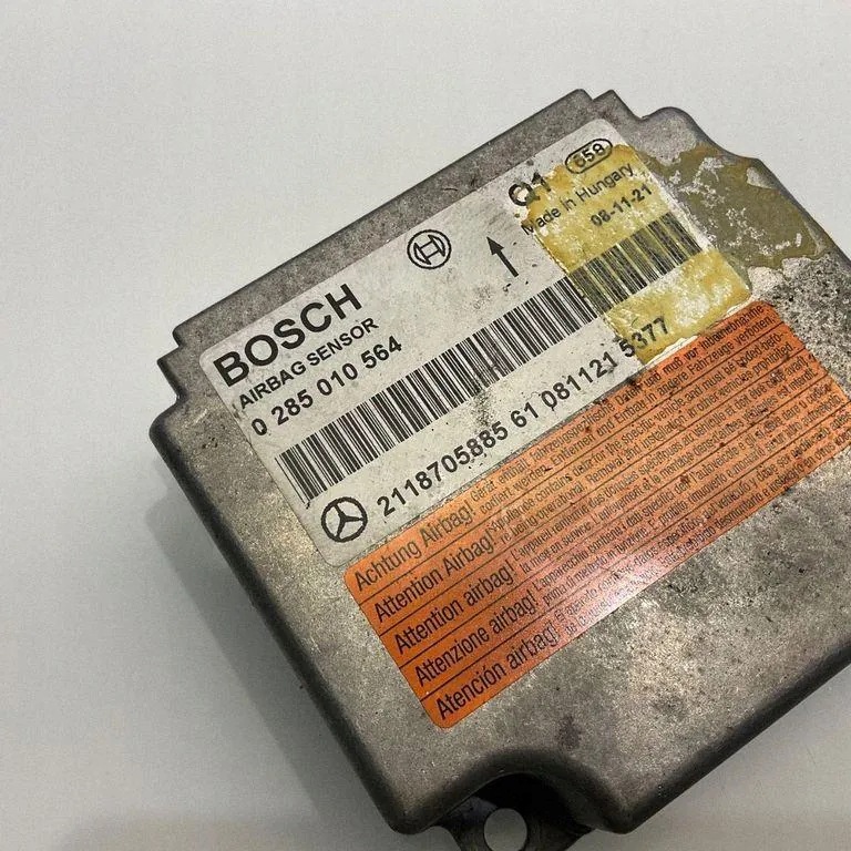 Mercedes CLS W219 Airbagmodul 2118705885 image 3