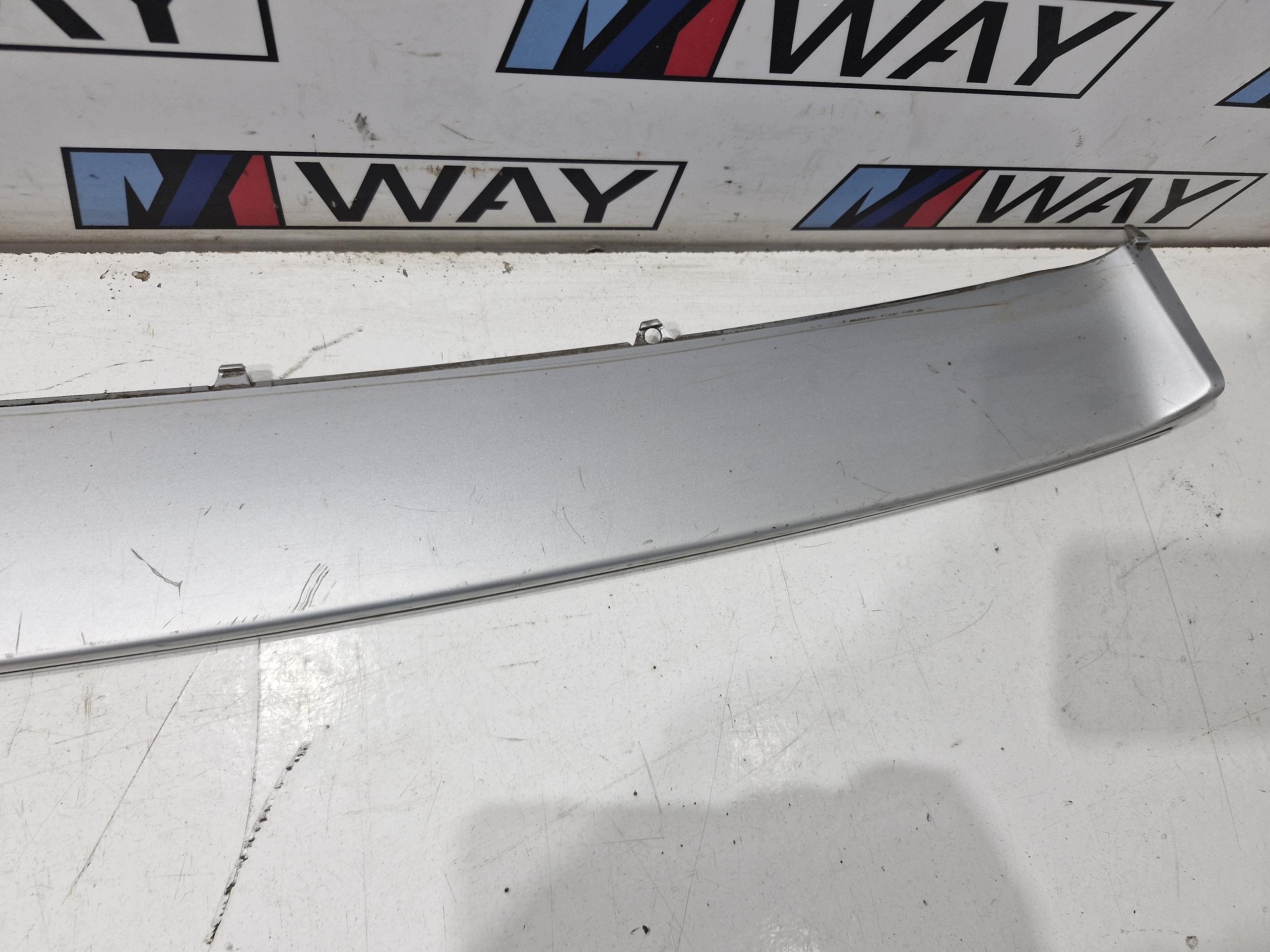 BMW E39 Kombi Chroom Sierlijsten Achterbumper image 4