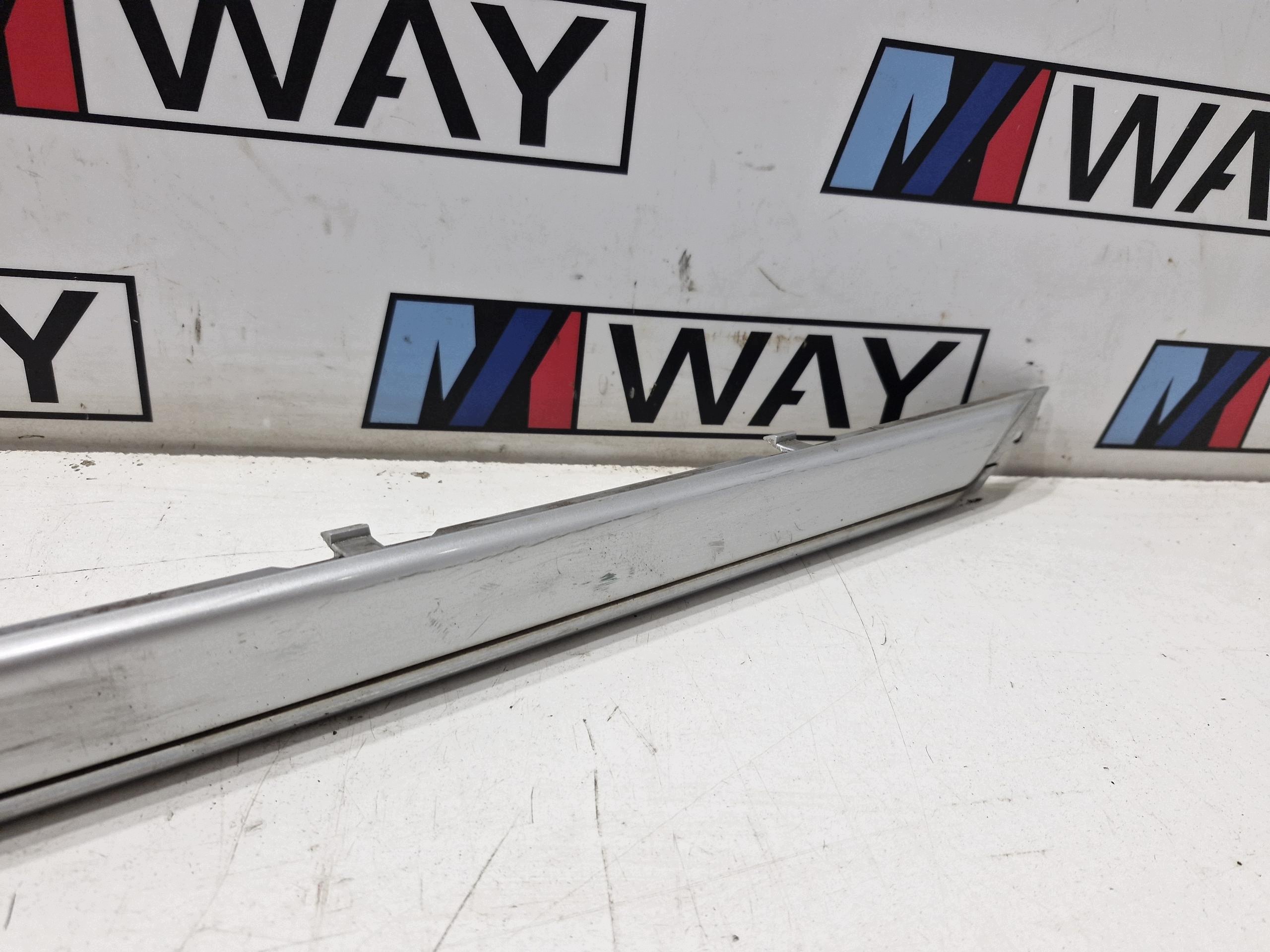 BMW E39 Kombi Chroom Sierlijsten Achterbumper image 9