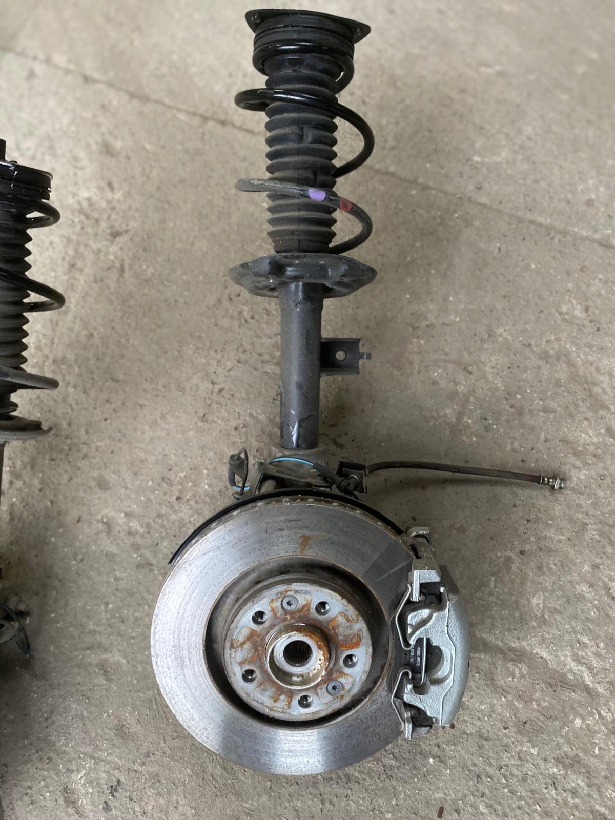 McPherson Federbein rechts vorne Nissan Qashqai III J12 1.3 21- OEM 543026UA1B image 2