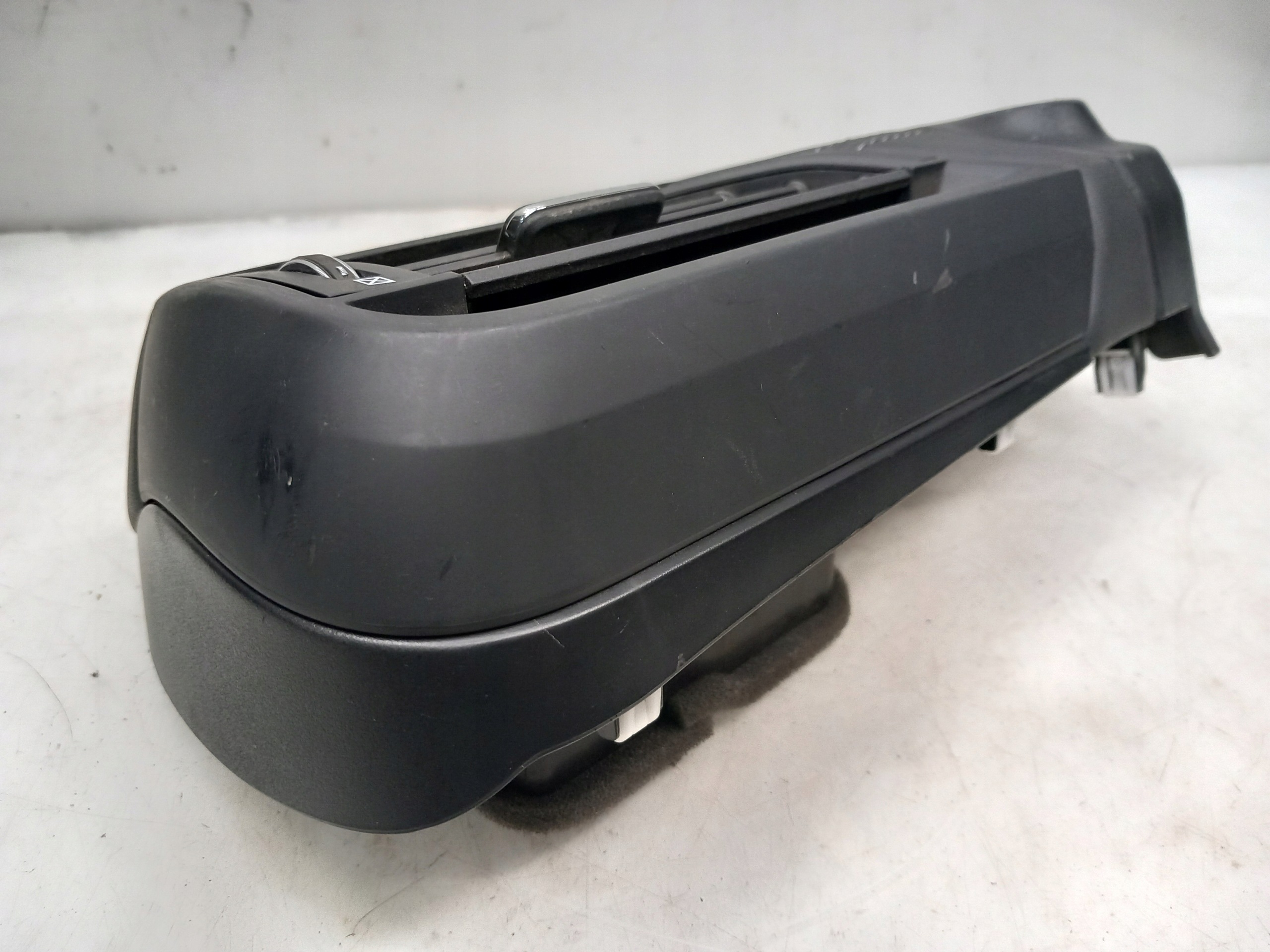Grade de Ventilação Esquerda Subaru Outback VI 66110AN11A image 4