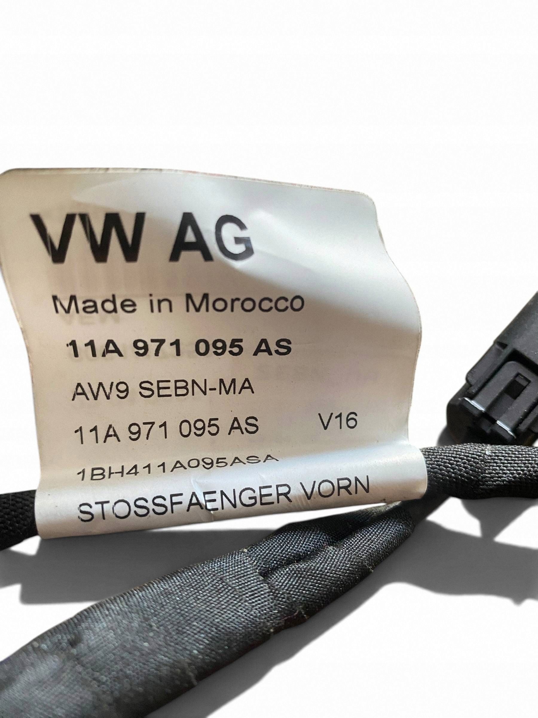VW ID.4 PDC-johdinsarja 11A971095AS käytetty
