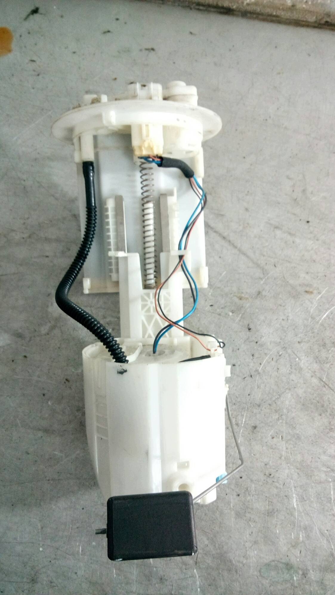 Kraftstoffpumpe Toyota Auris I 1.6 OEM 77020-02200 image 3