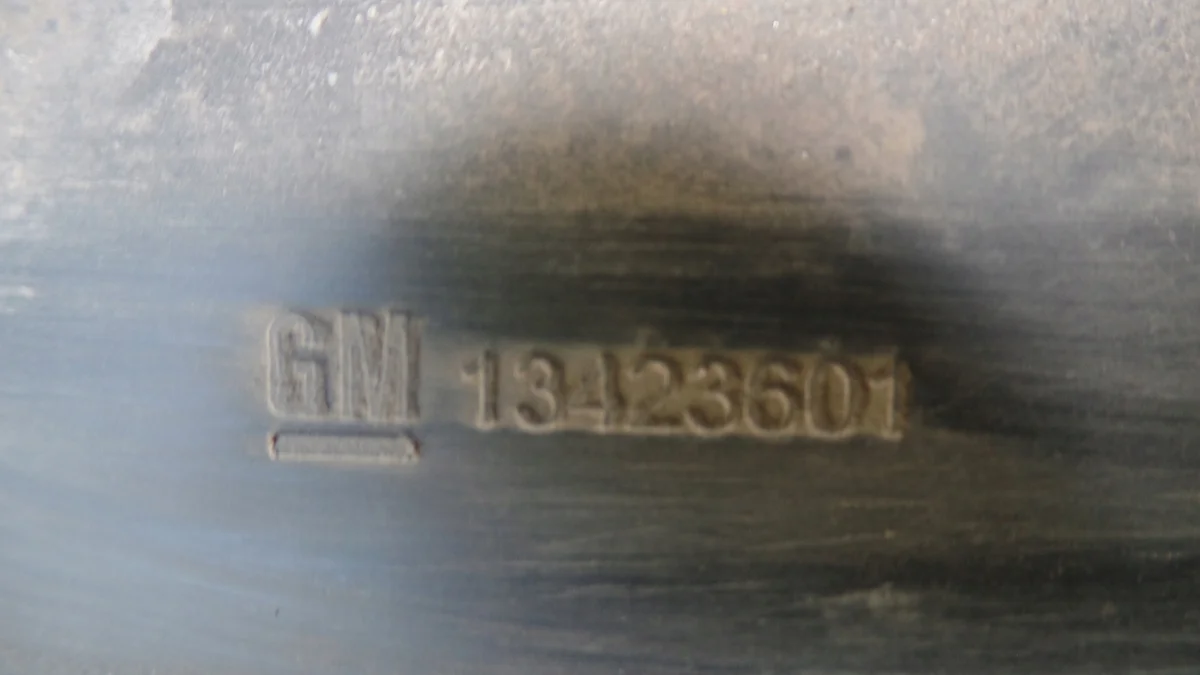 Opel Astra K - Cubierta Inferior Derecha Usada image 4