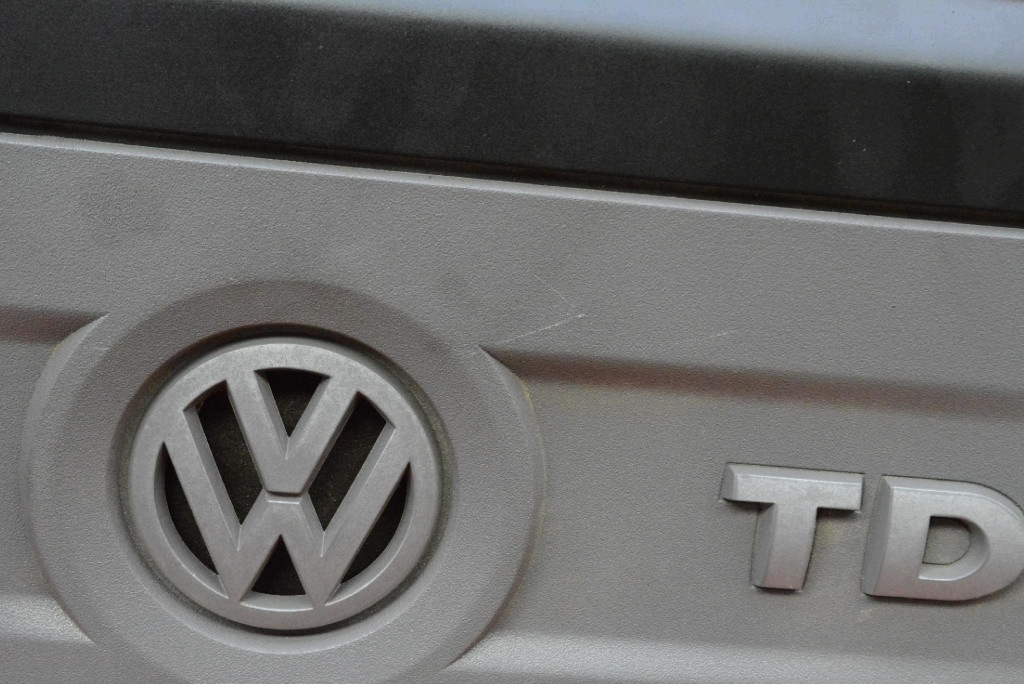 Motorabdeckung oben 03L103925R VW Passat CC 2.0 TDI 140 PS 08-12 image 7