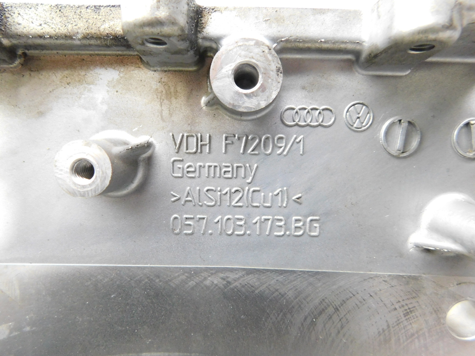 Cache-culbuteur Audi SQ7 4.0 TDI 057103173BG image 3