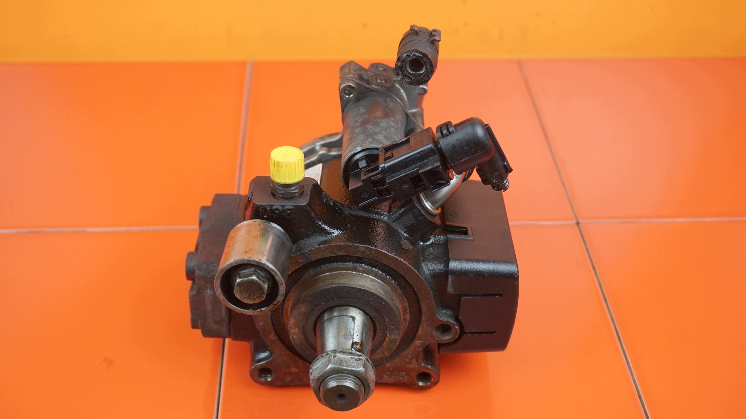 Pompe injection Golf VI 1.6 TDI 105KM image 4