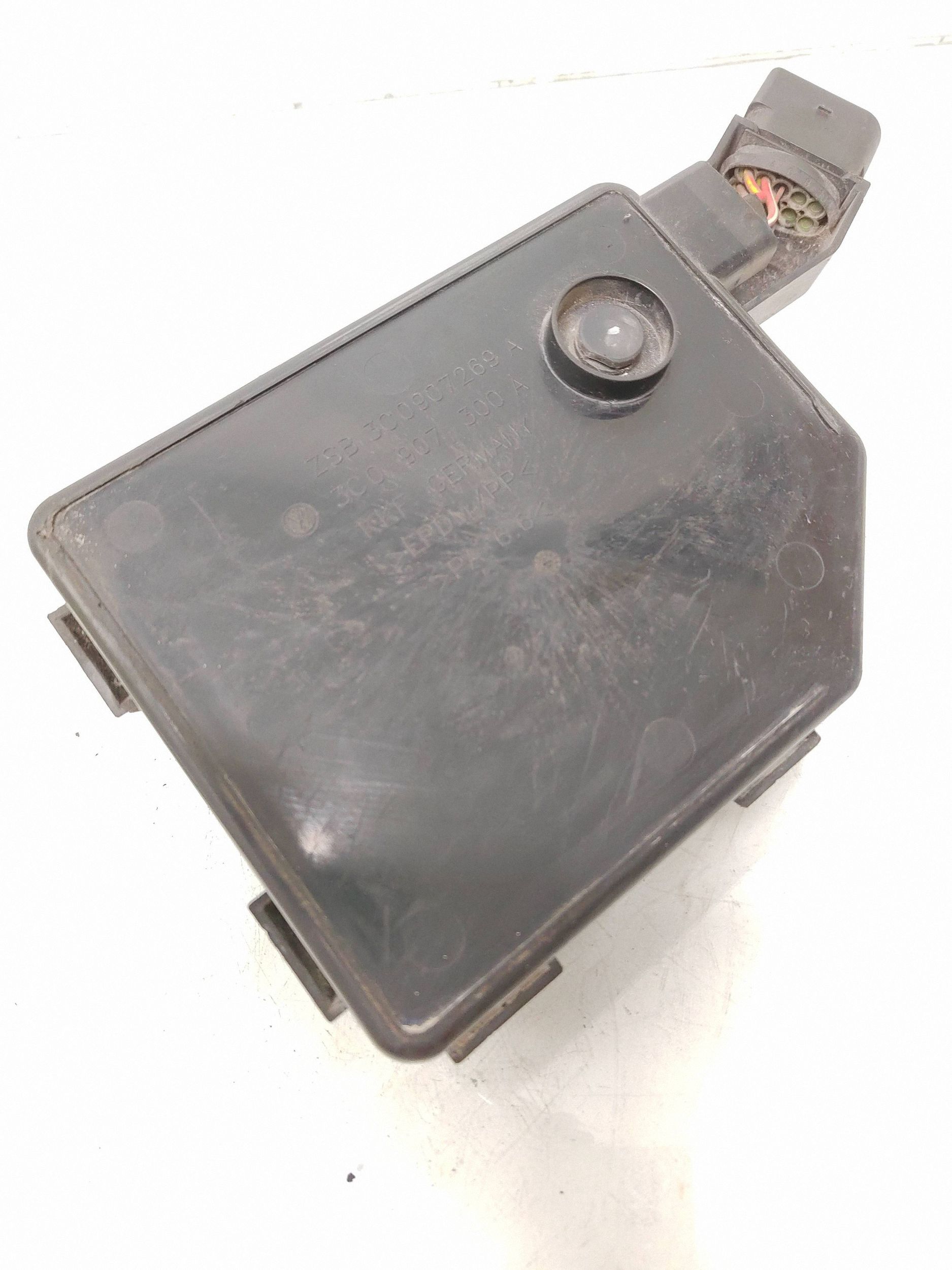 Inverter 3C0907300A VW Passat B6 2009 image 2