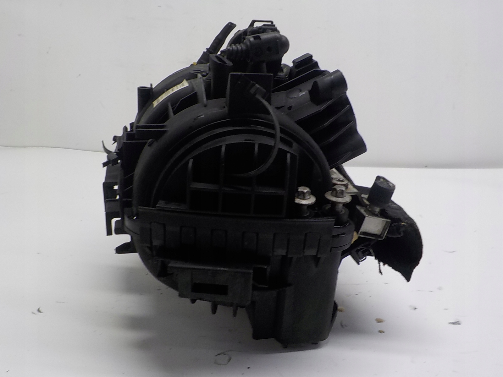Ansaugkrümmer Opel Corsa C 1.0 Gebraucht image 4
