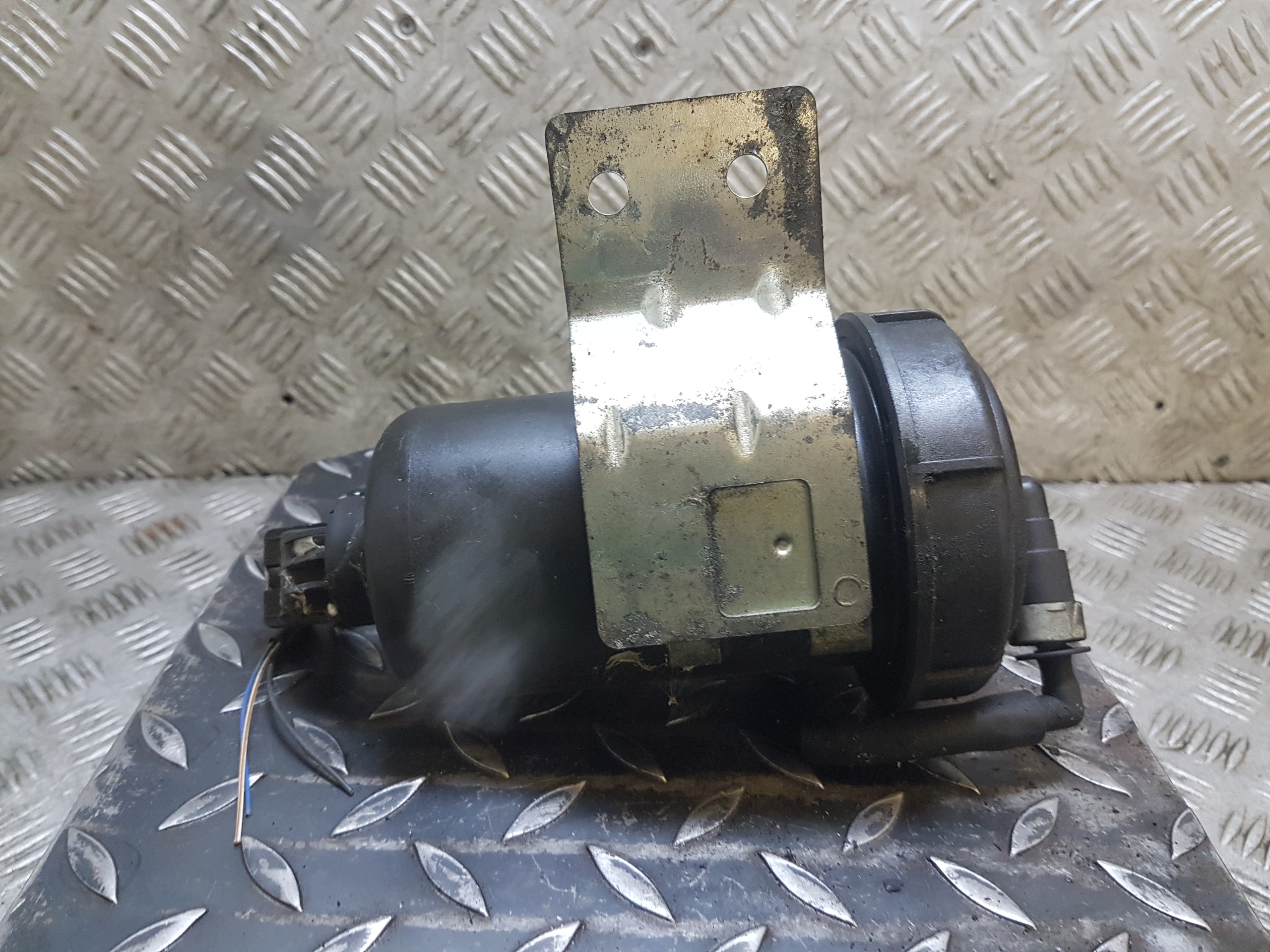 Kraftstofffiltergehäuse Fiat Ducato 3 2.2 D OEM 235514721 image 6
