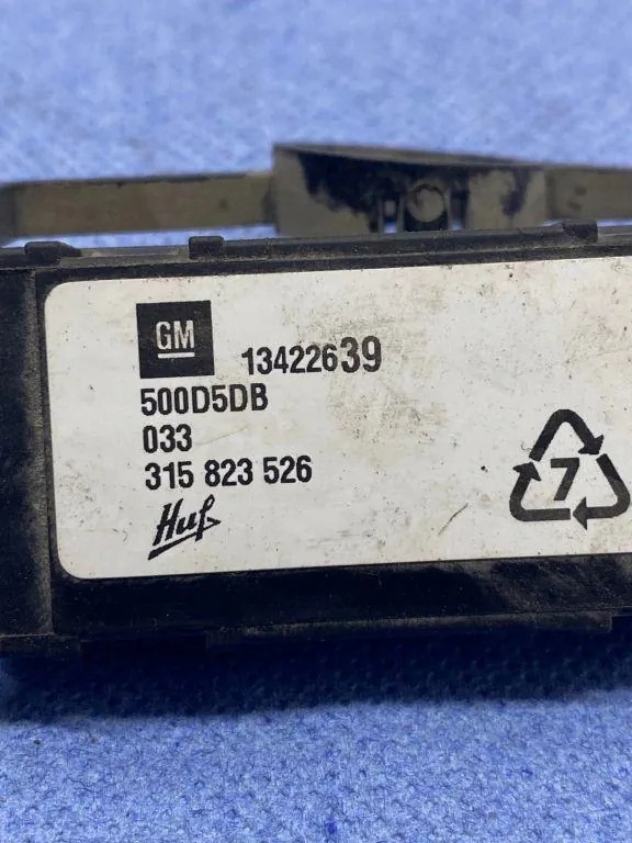 Stötsensor Opel Meriva B 1.4 T 13422639 image 3